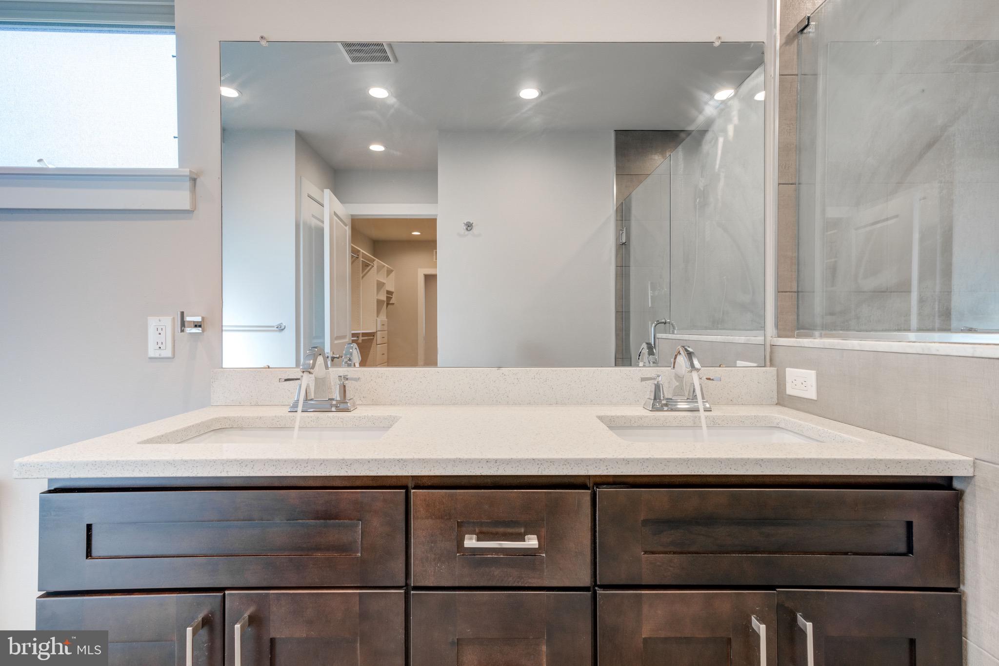 GRAYS FERRY - Residential