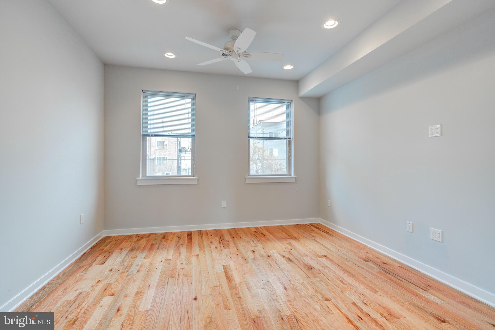 GRAYS FERRY - Residential