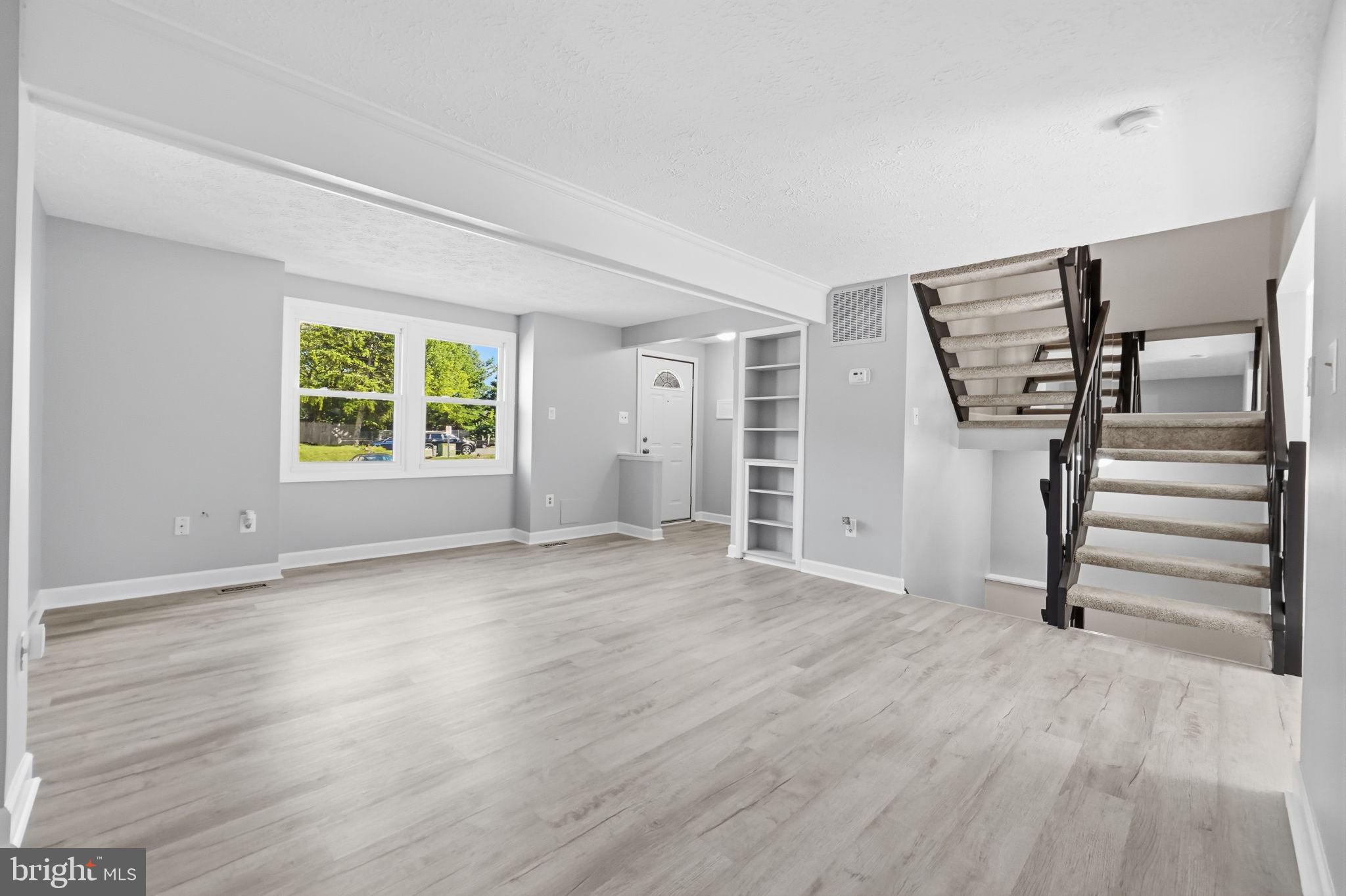 142 FAIRFIELD DRIVE