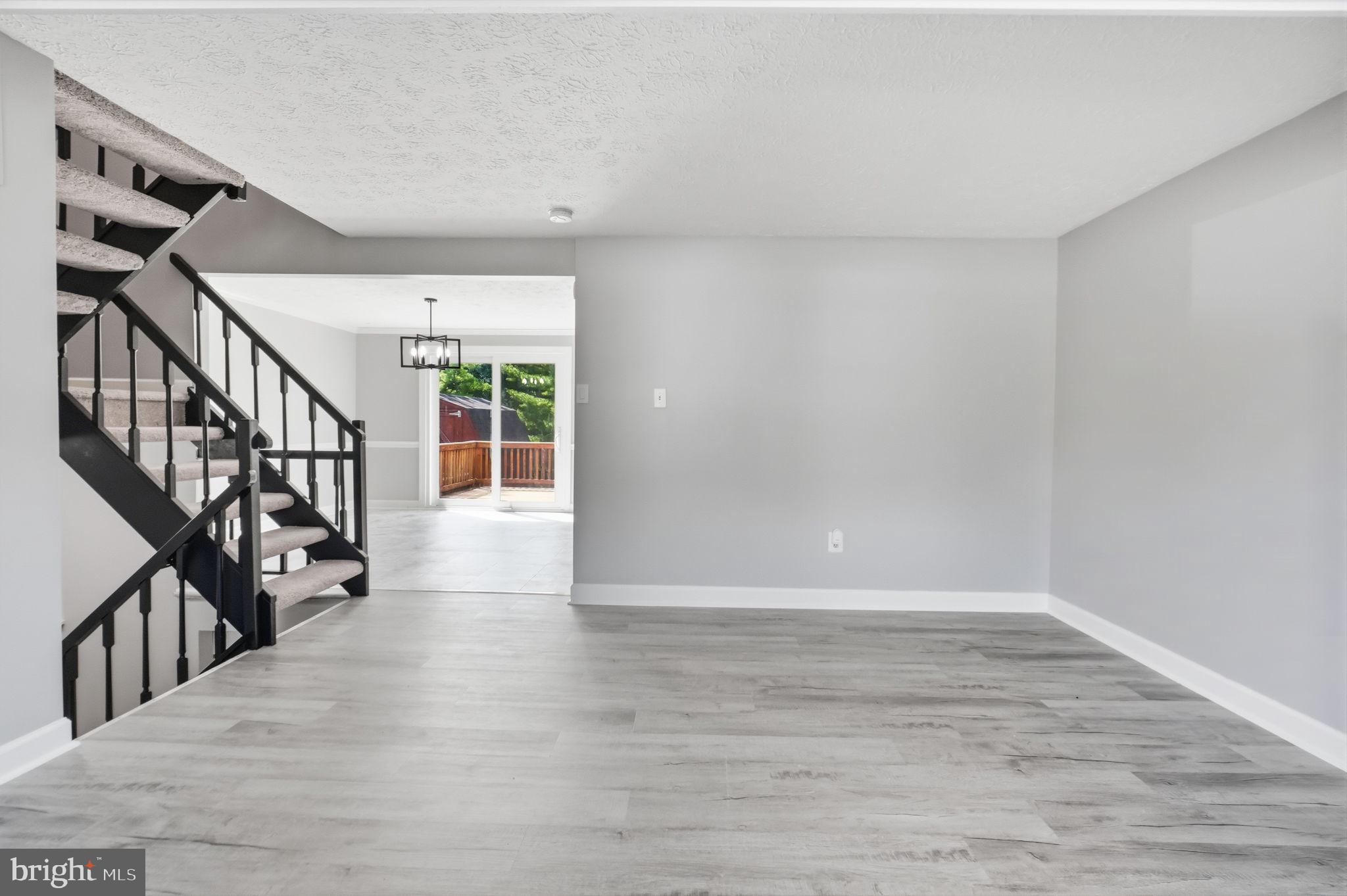 142 FAIRFIELD DRIVE
