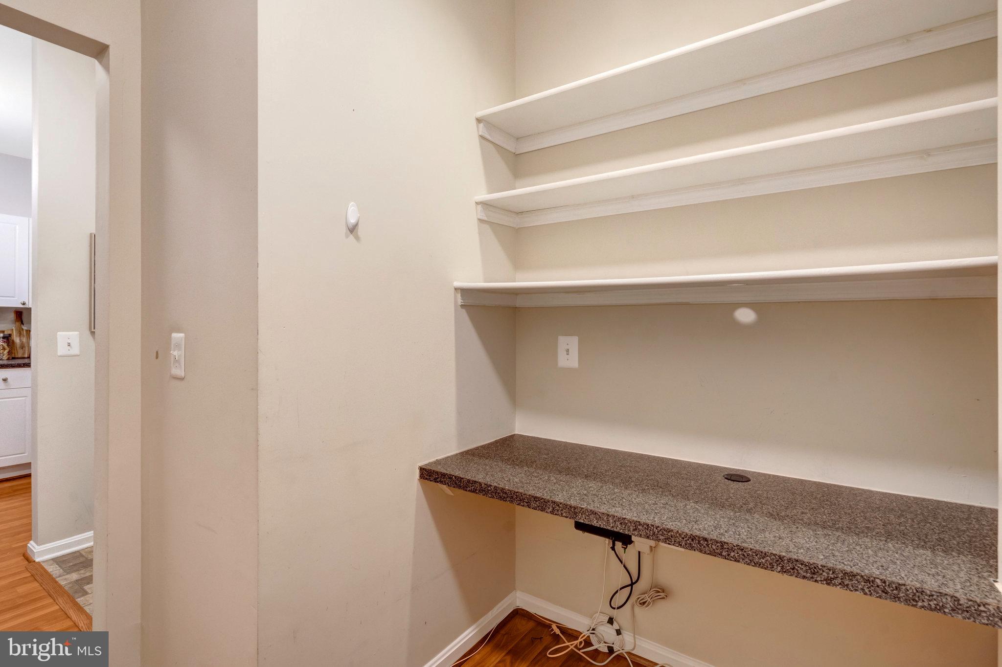 FAIRFAX RIDGE - Residential