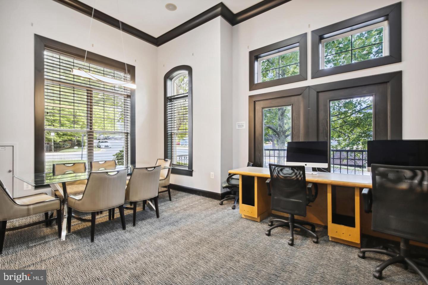 FAIRFAX RIDGE - Residential