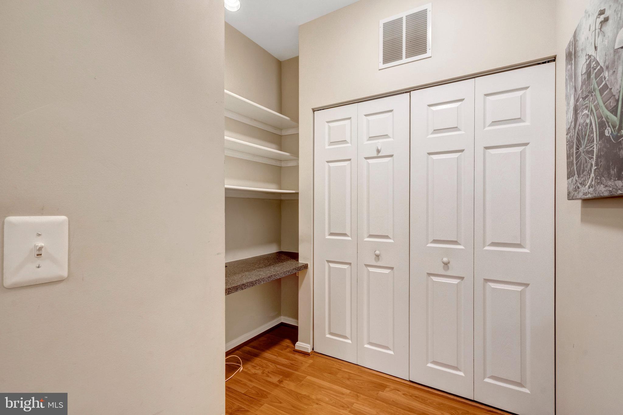 FAIRFAX RIDGE - Residential