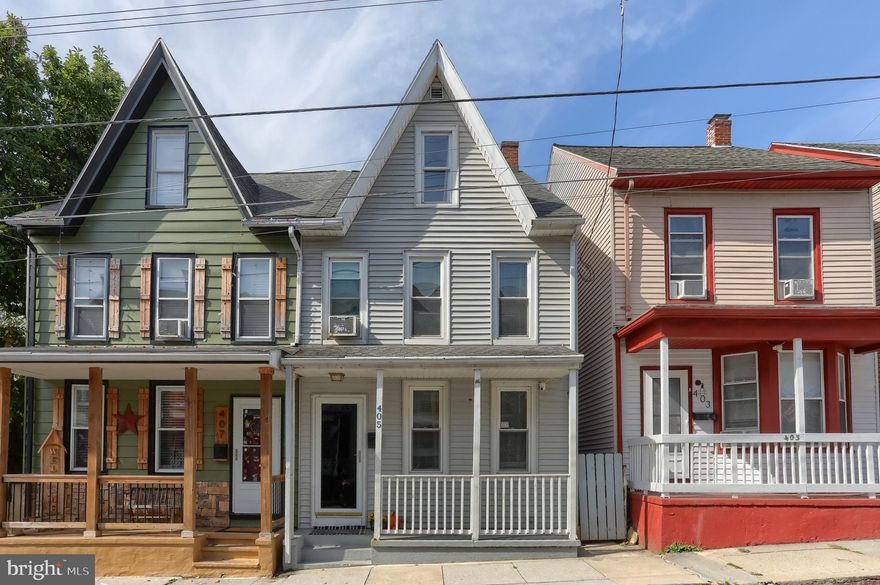 Welcome to 405 S 6th Street! This spacious semi-detached home, renovated in recent years, is ready for it's new owner. Situated on a quite street this home is just a short walk to the South Sixth Street Park. Main floor includes your living room, separate dining room, large kitchen, laundry and bathroom. On the second floor you'll find 3 bedrooms (1 walkthrough) and 1 bathroom. The attic has a 4th living space that can be used as a bedroom, office, craft room or playroom. A fenced in yard makes it perfect for entertaining and the large detached garage convenient for parking and/or workshop area. Minutes from schools, shopping, Good Samaritan Hospital, 72, 322, & 422.