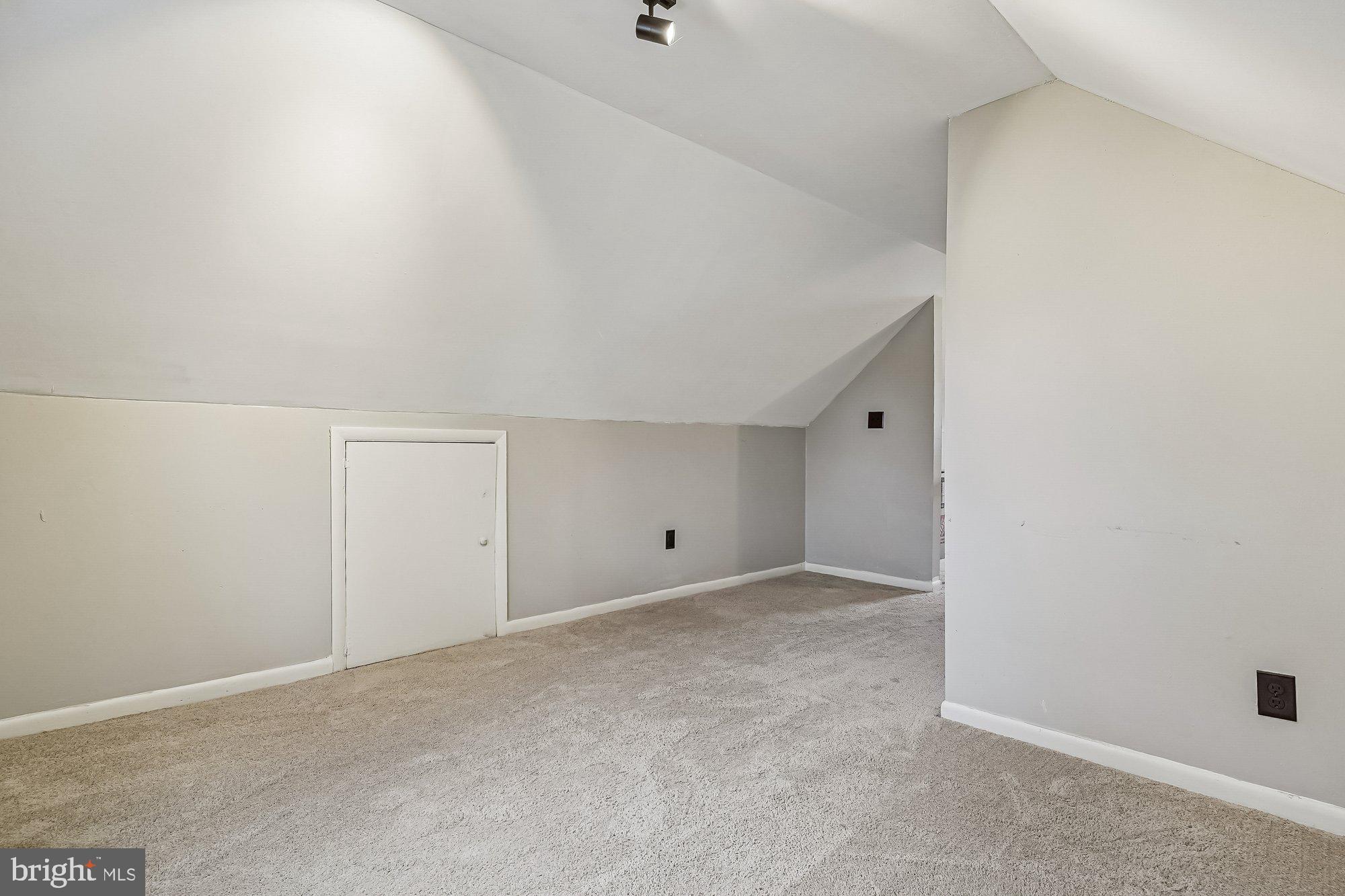 MANASSAS PARK - Residential