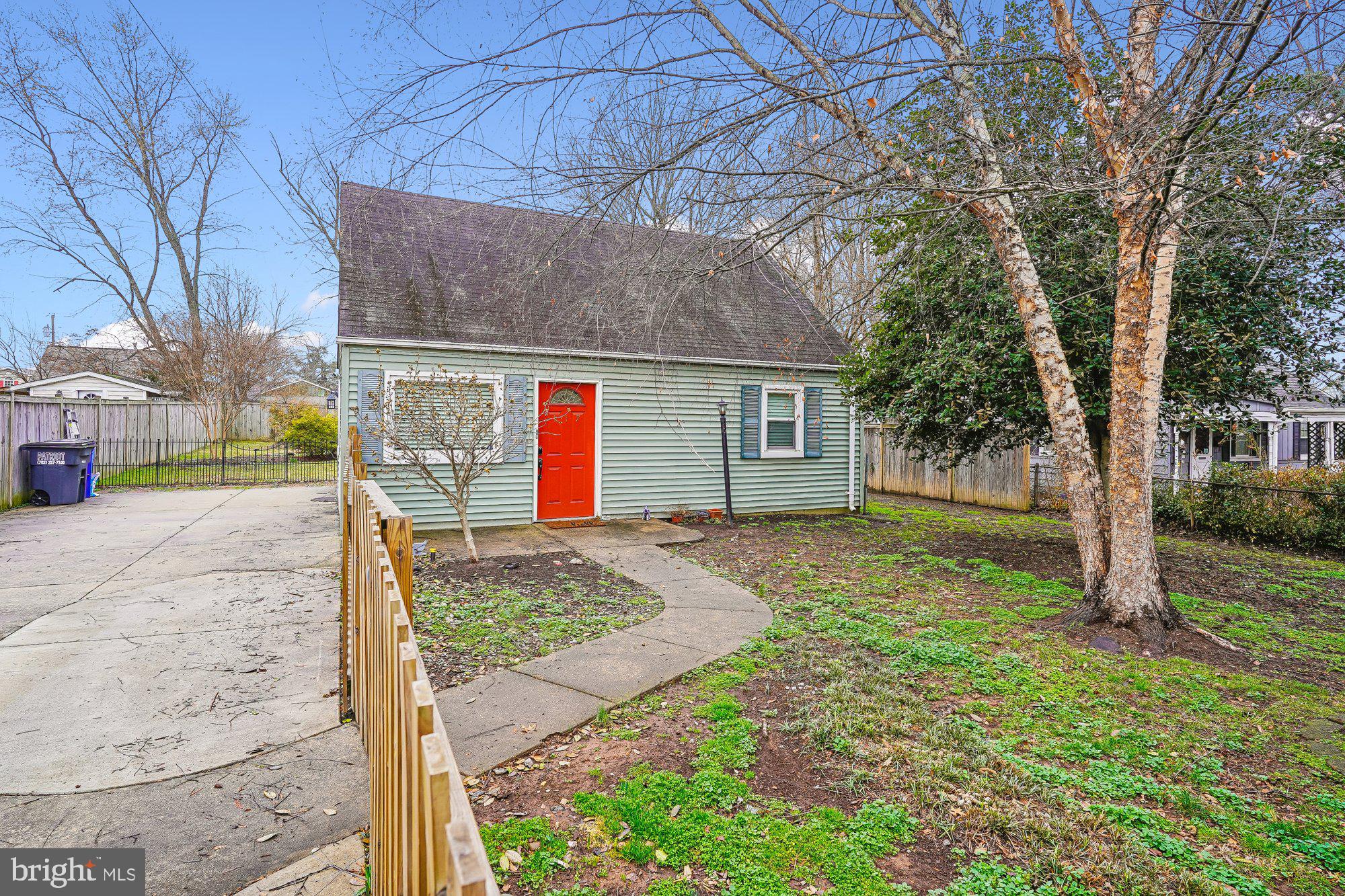 MANASSAS PARK - Residential