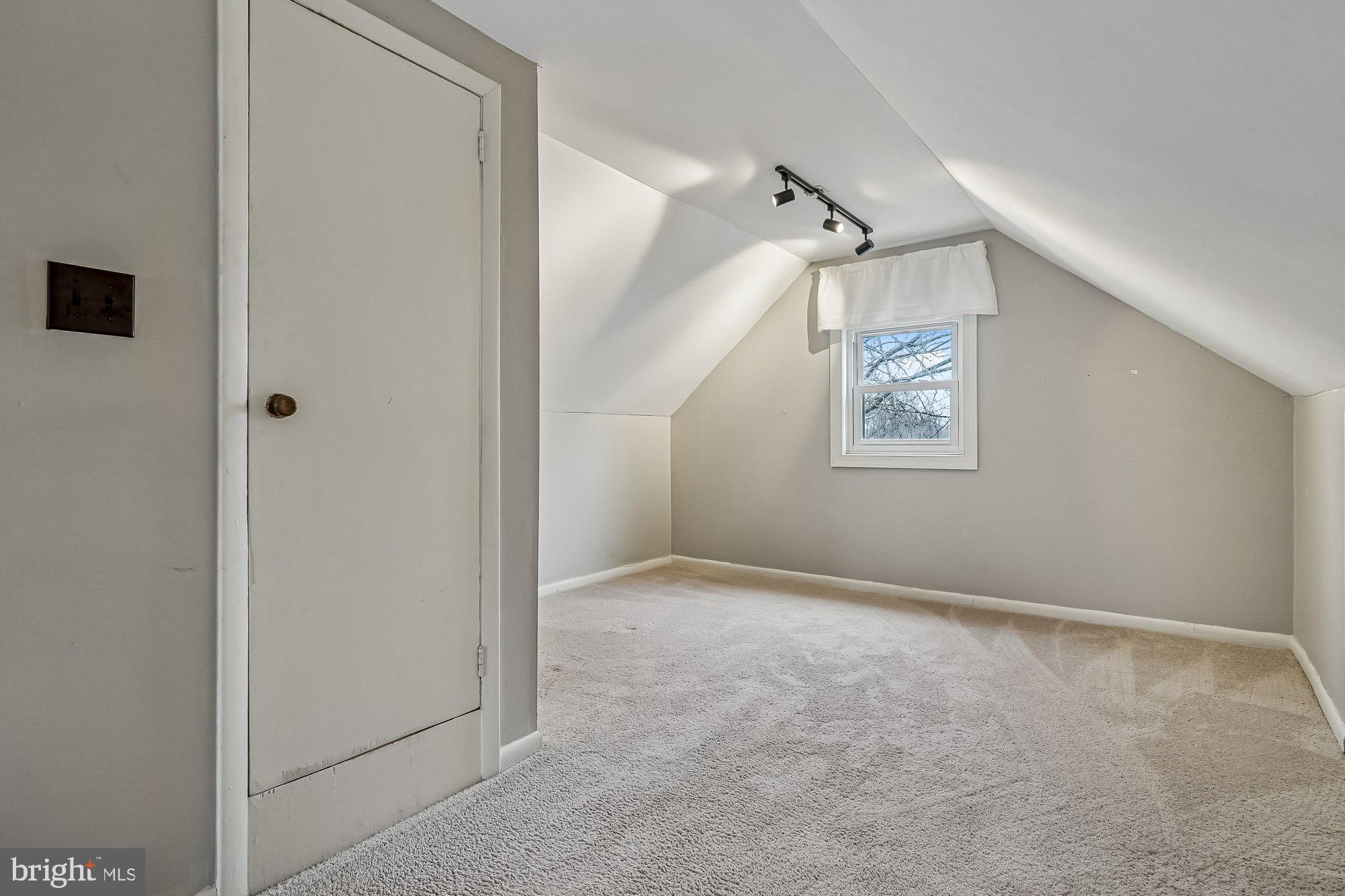 MANASSAS PARK - Residential