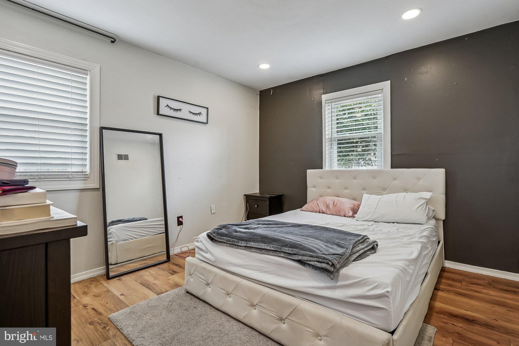 MANASSAS PARK - Residential