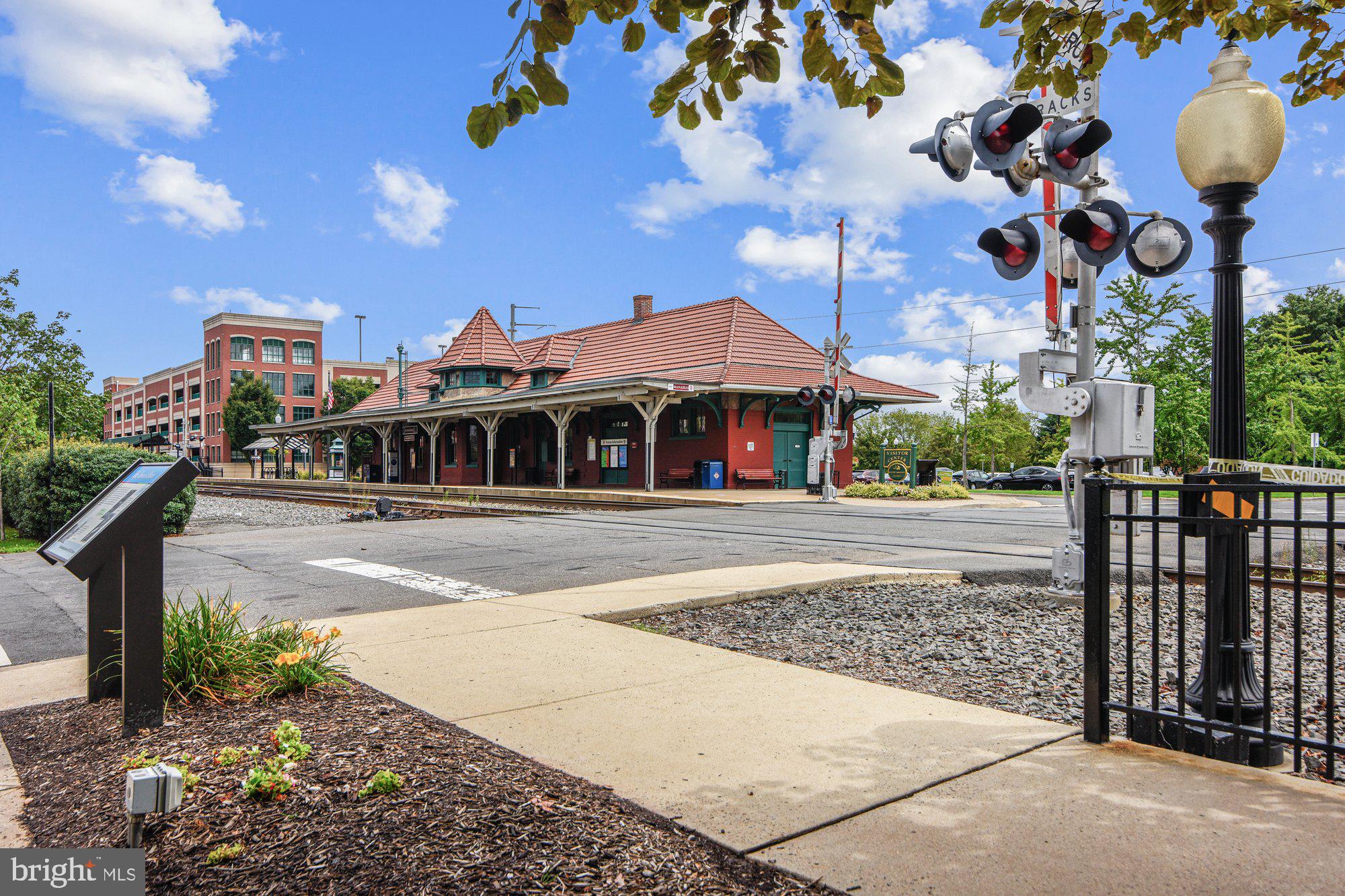 MANASSAS PARK - Residential