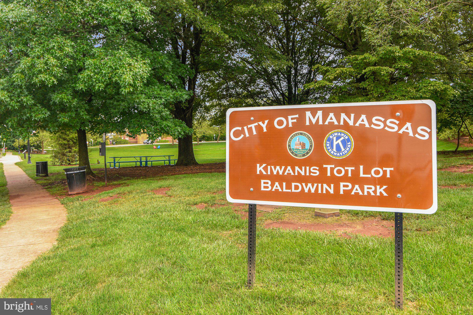 MANASSAS PARK - Residential