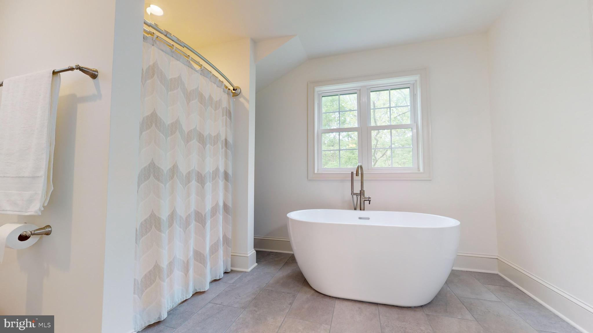 NON AVAILABLE - Residential