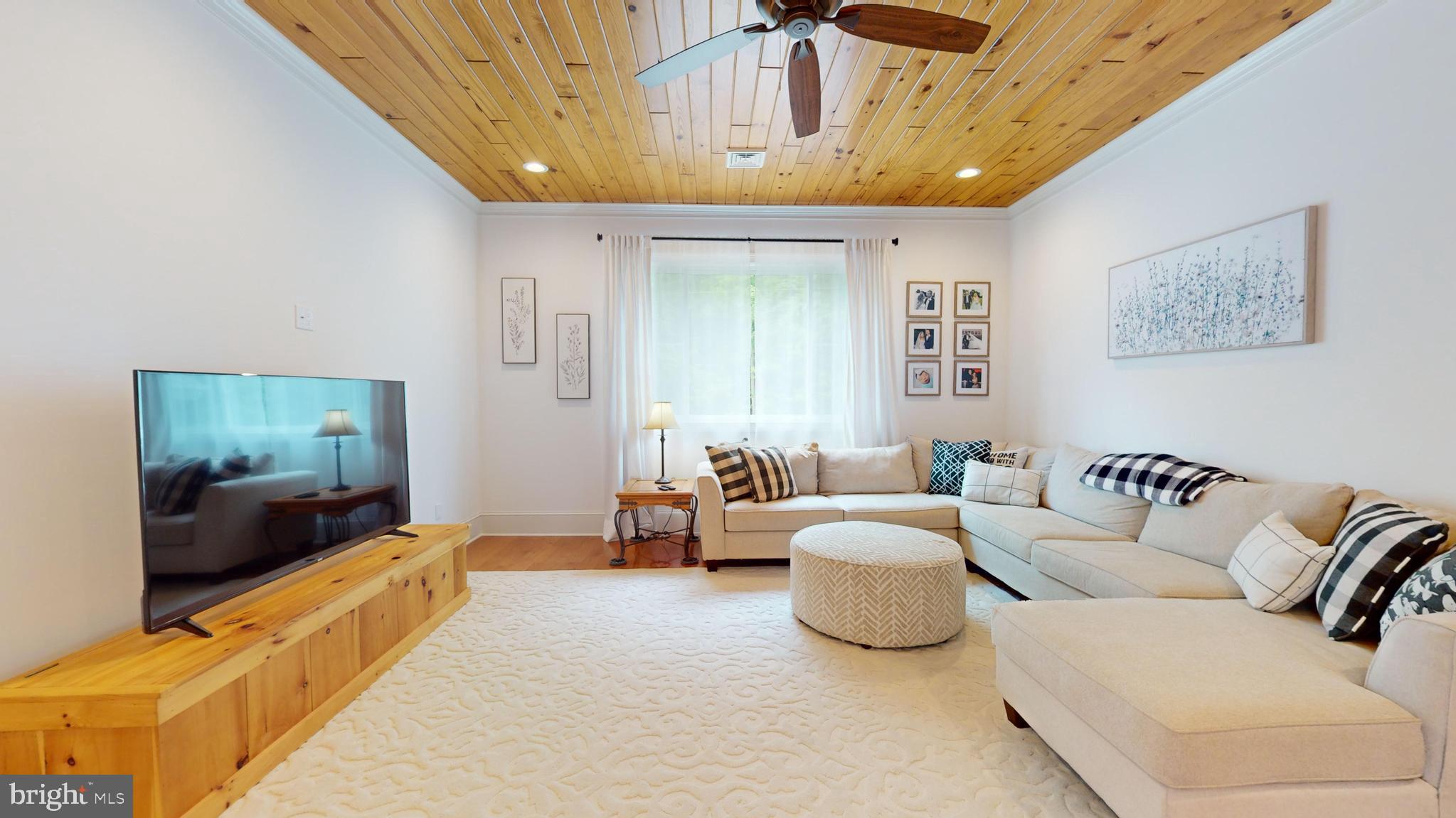 NON AVAILABLE - Residential