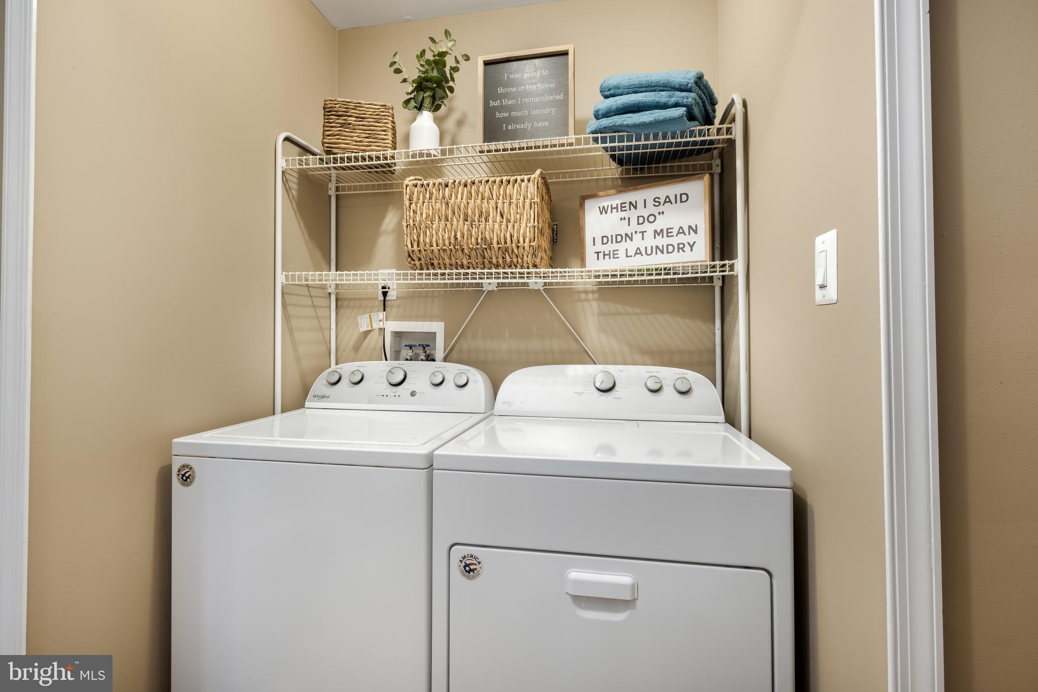 RIVER VIEW PARK - Residential