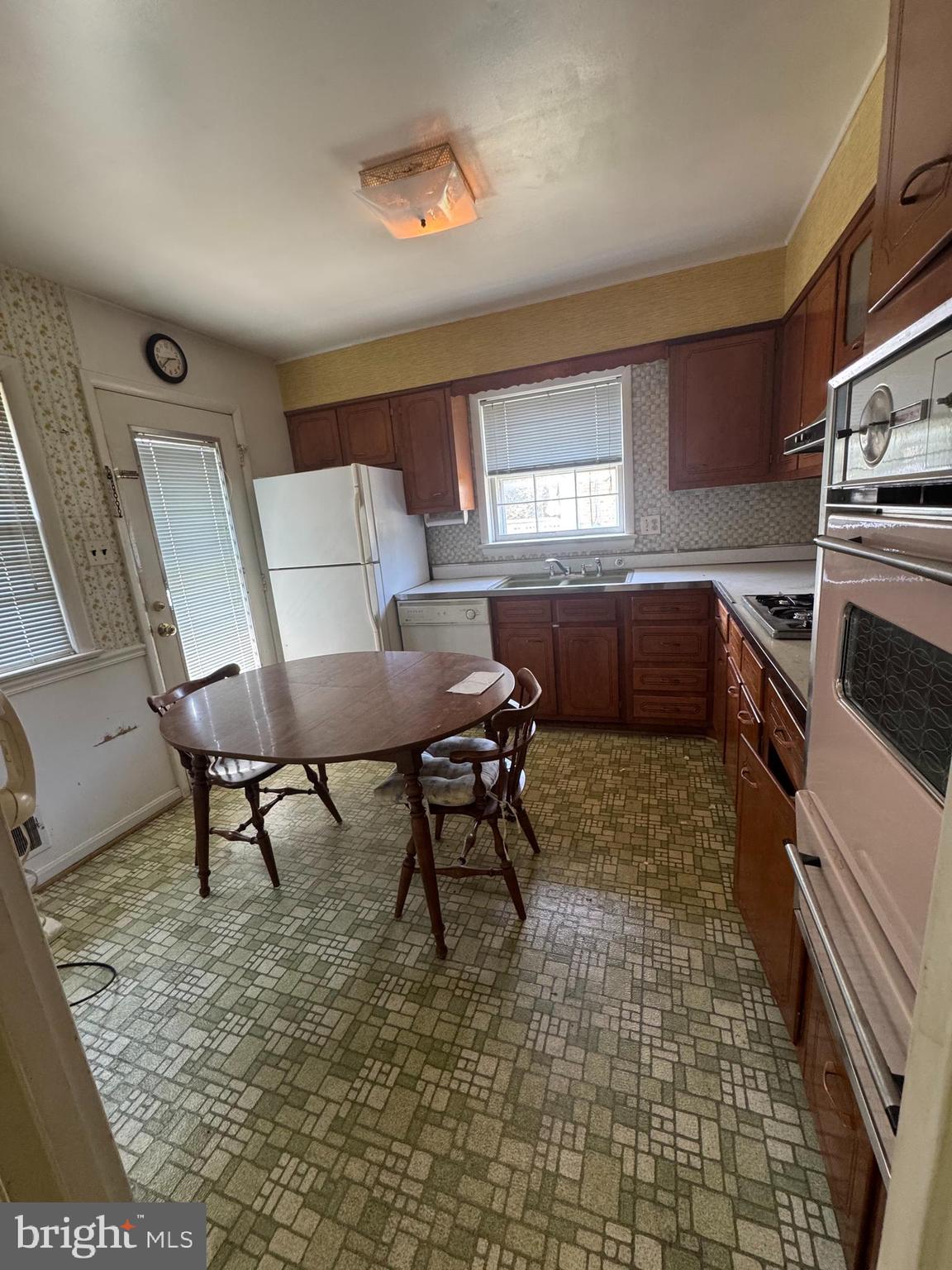 3426 RAMSGATE TERRACE
