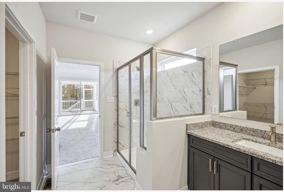 ST. CHARLES - Residential