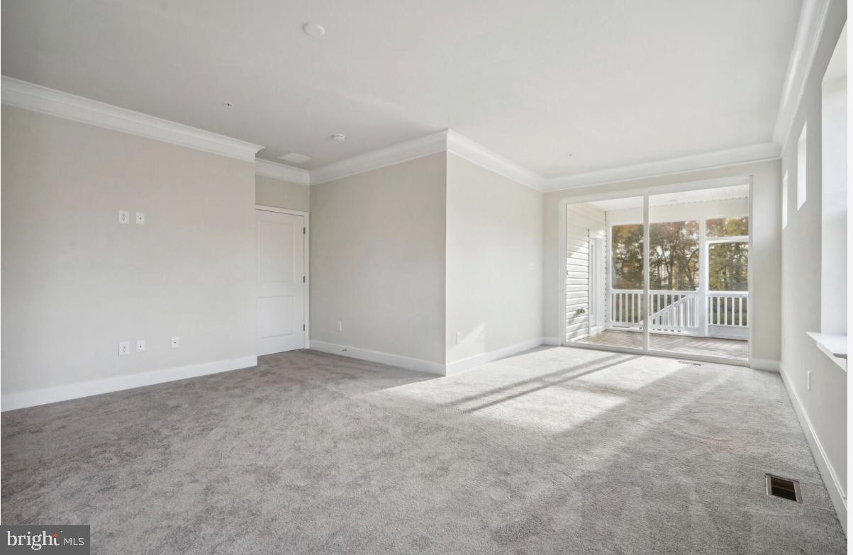 ST. CHARLES - Residential