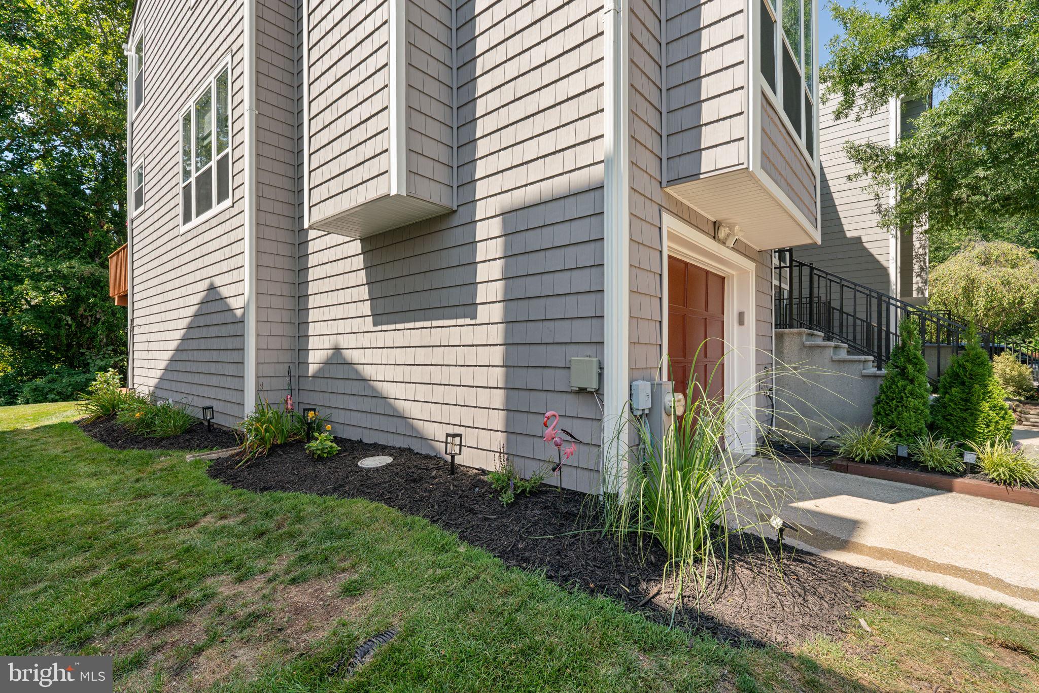 7822 OLD HOLLOW LANE