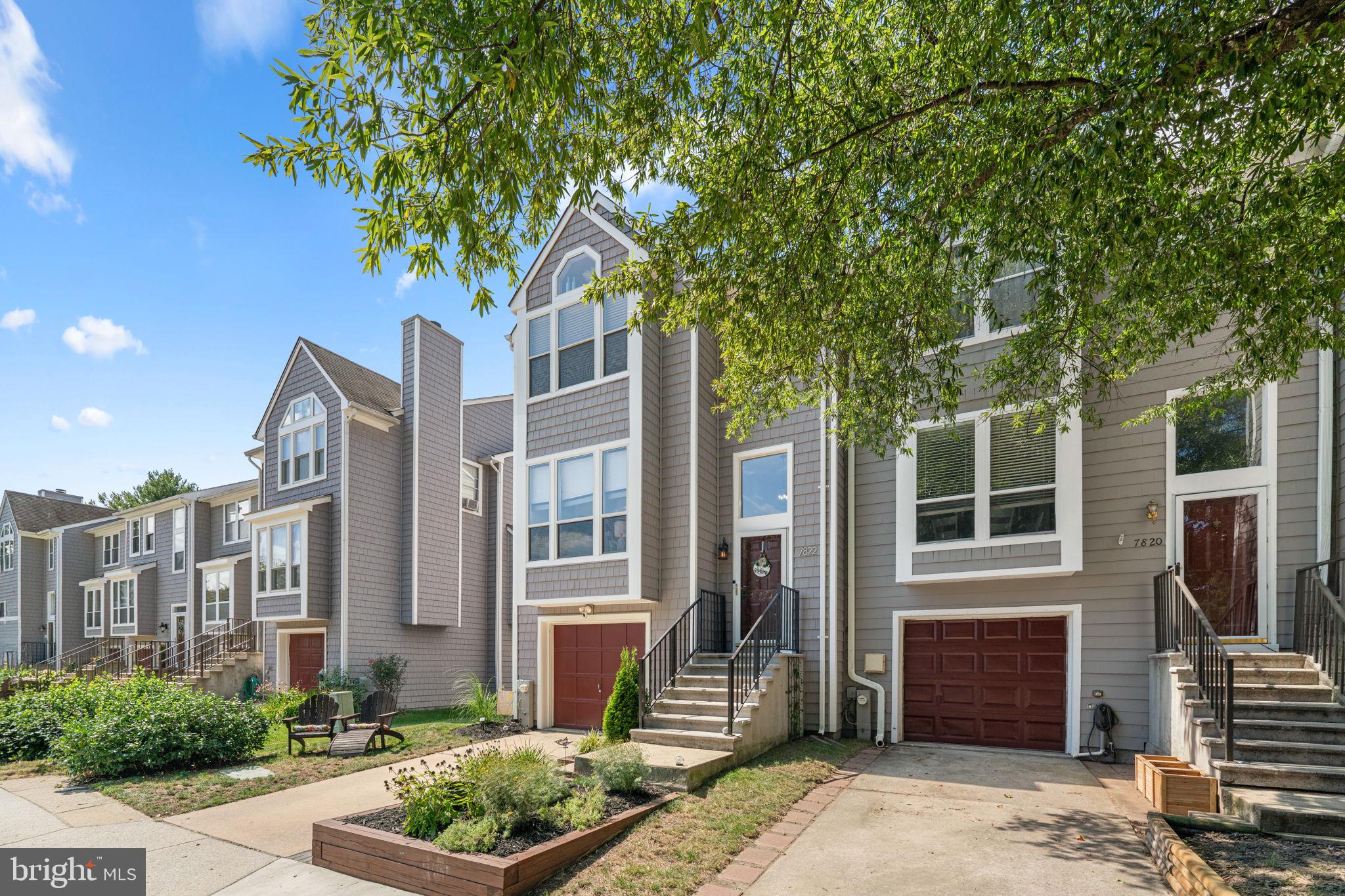 7822 OLD HOLLOW LANE