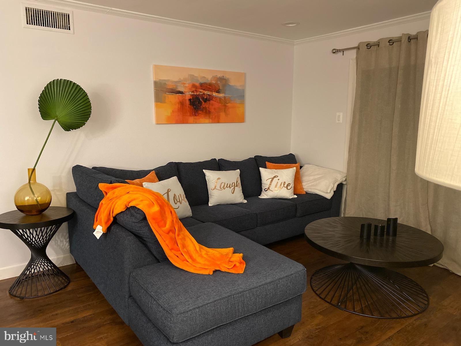 1540 LINCOLN WAY 202