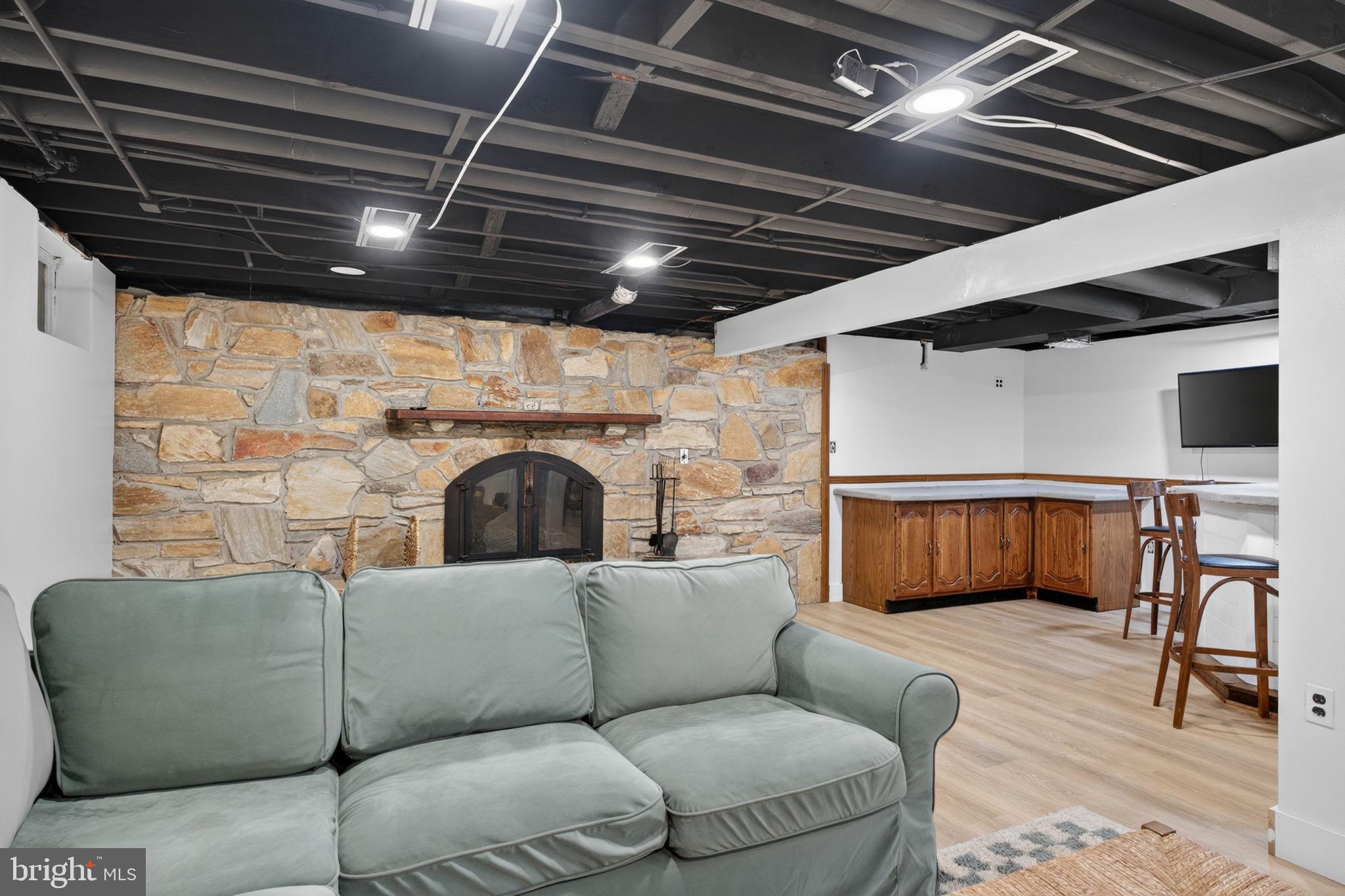 CATONSVILLE - Residential