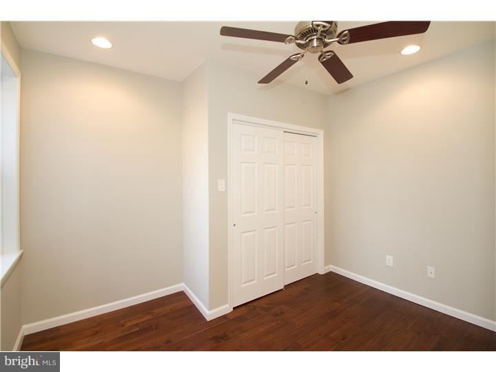 POINT BREEZE - Residential