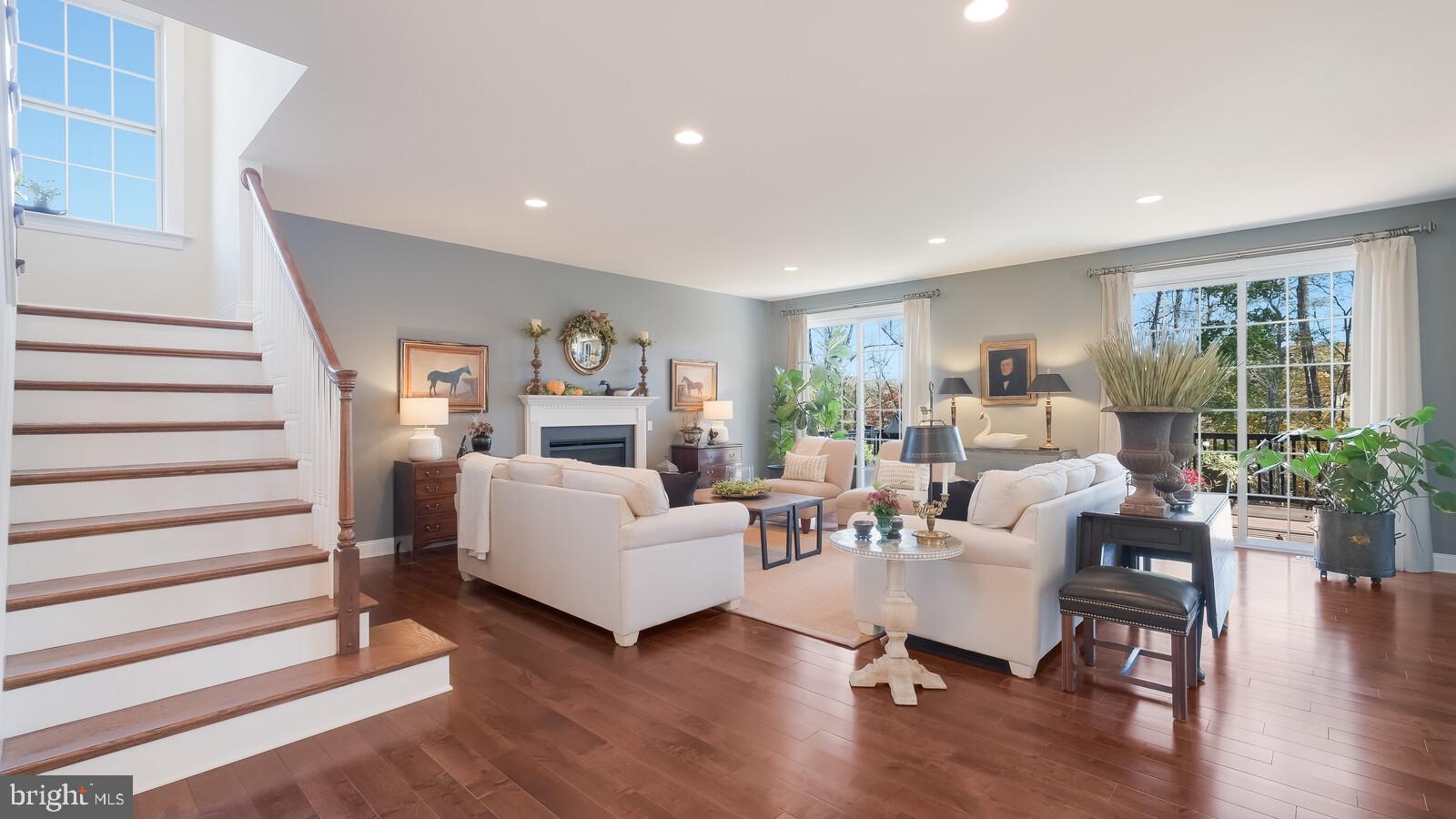 LENAPE VALLEY - Residential