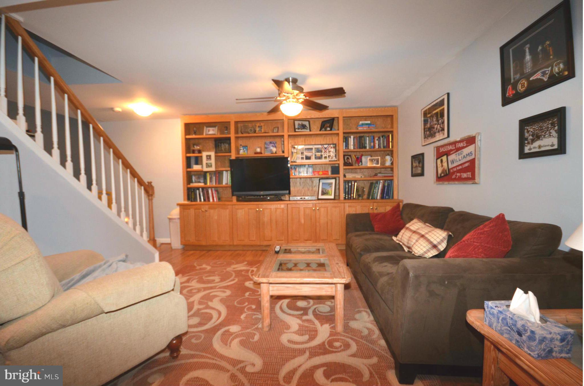 COUNTRYSIDE - Residential