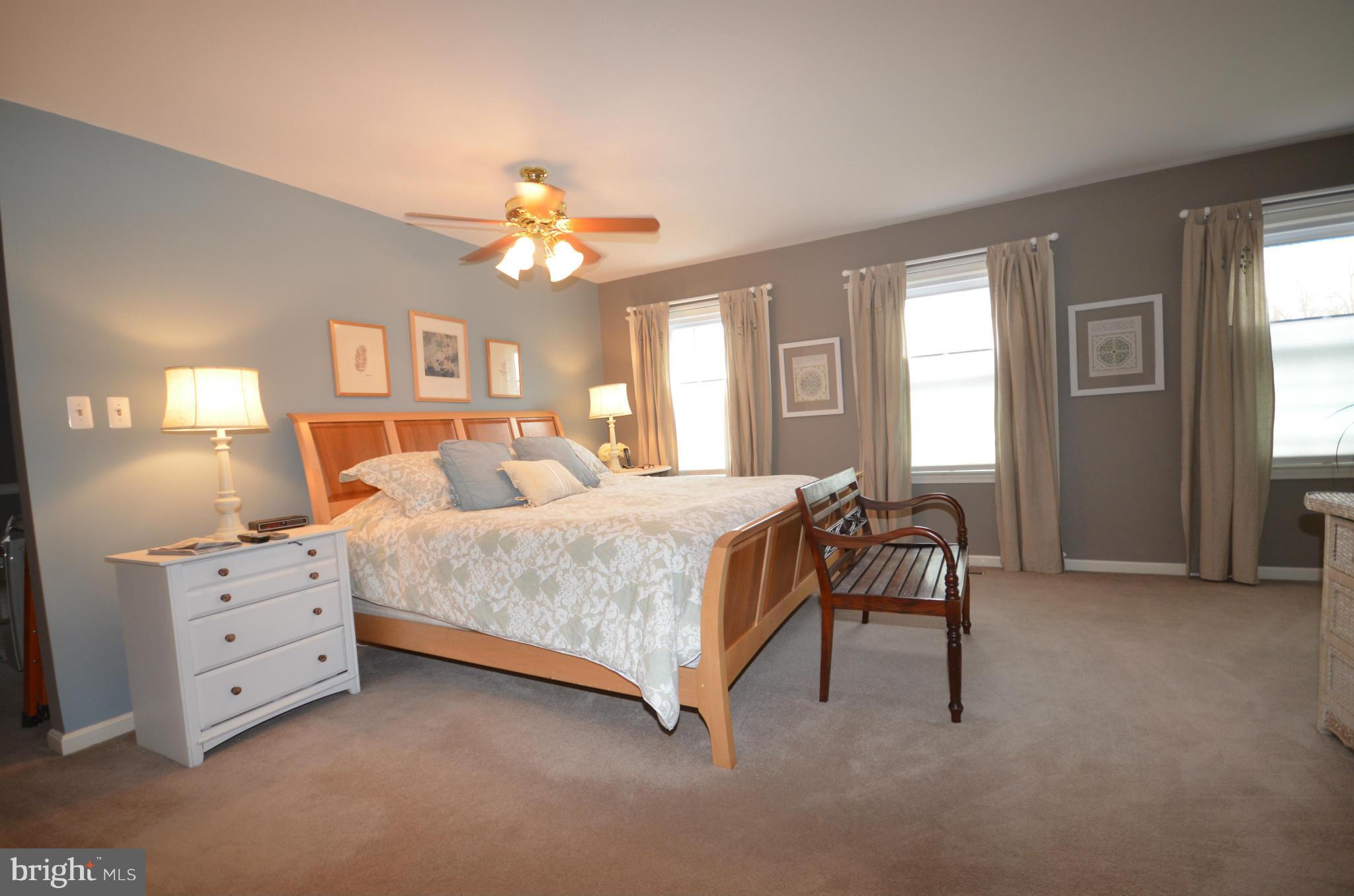 COUNTRYSIDE - Residential