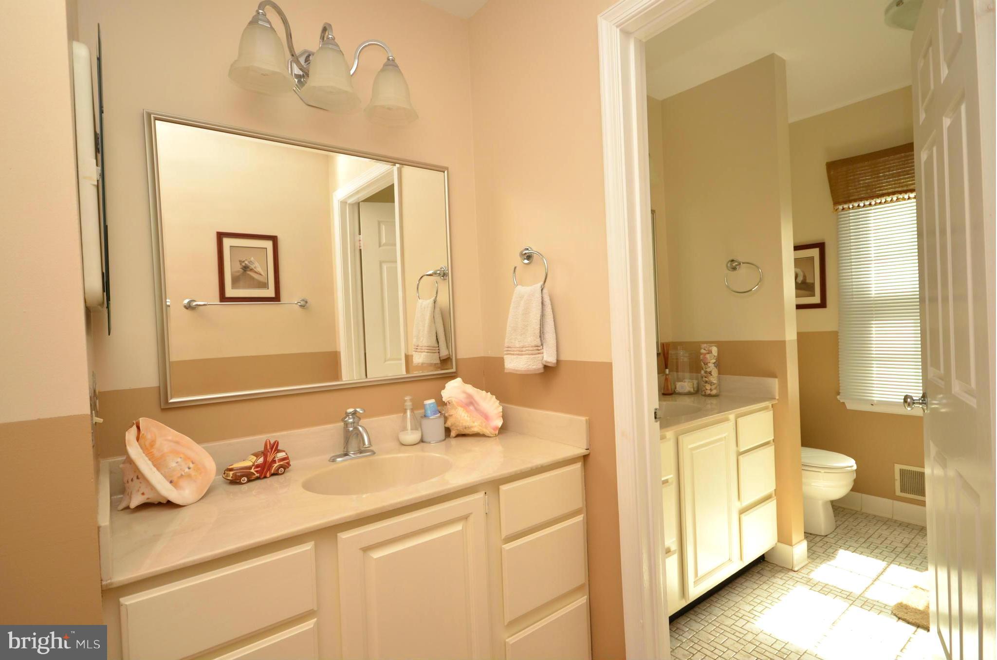 COUNTRYSIDE - Residential