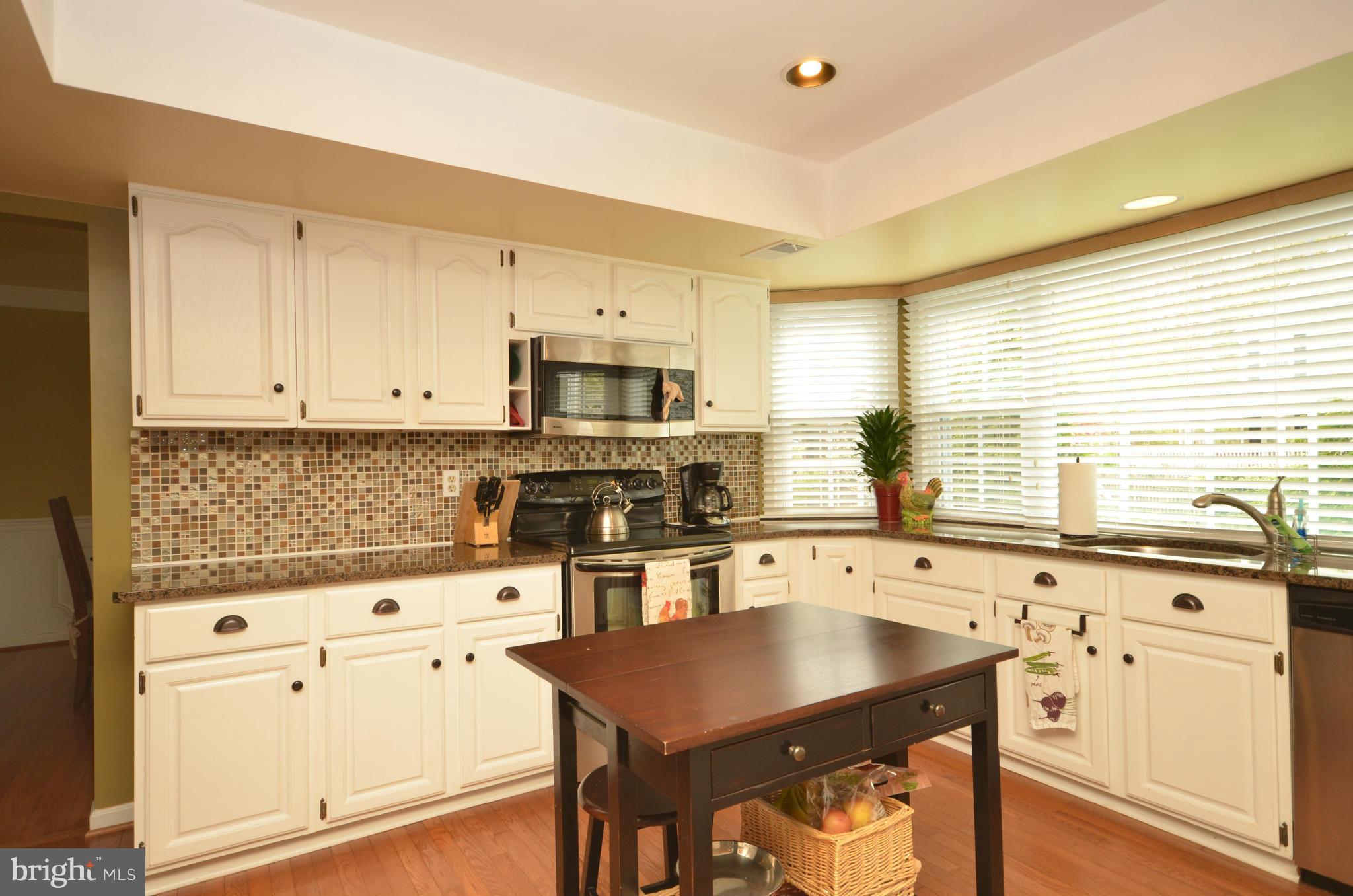 COUNTRYSIDE - Residential