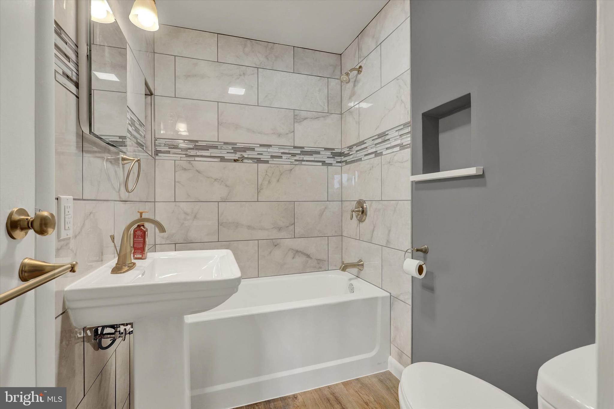 WAYNESBORO BOROUGH - Residential