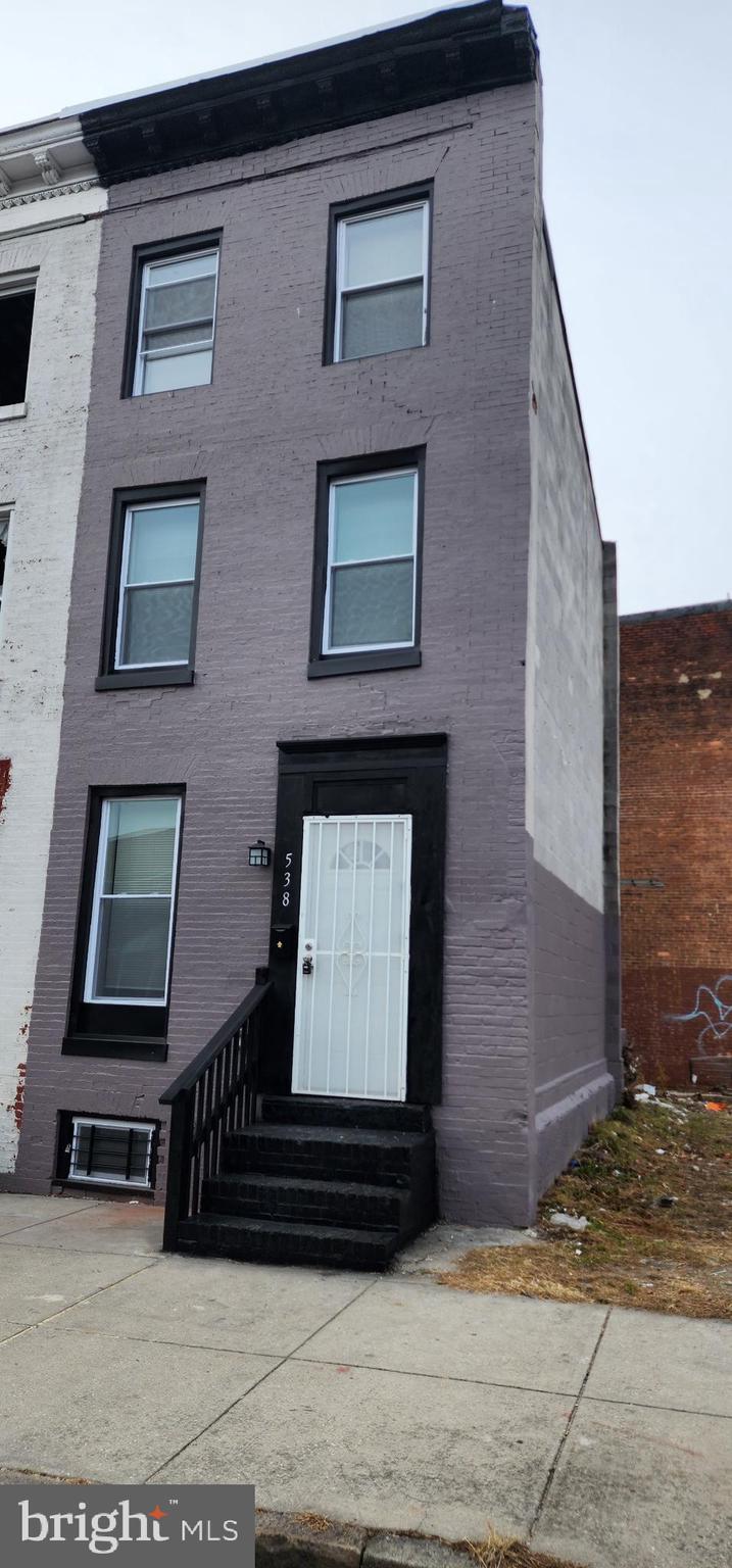 This is an Investment property with Tenants living on the property paying $1500.00 monthly. They have about 10 months left on their lease.
Welcome to 538 McMechen St, a delightful property now For Sale nestled in the heart of Baltimore, Maryland. This inviting home offers a unique blend of historic charm and modern convenience, making it the perfect place to call home. Situated in the Historic area of Reservoir Hill neighborhood, this property enjoys a peaceful residential setting while still being close to the vibrant amenities of Baltimore City Life. The property boasts ample living space, featuring 2 beds and 2.5 baths, providing plenty of room for comfortable living.
Enjoy the convenience of a fully updated kitchen with granite countertops, making meal preparation a breeze. Large windows throughout the home flood the living spaces with an abundance of natural light, creating a warm and welcoming atmosphere. A cozy backyard offers a private outdoor retreat, perfect for relaxing and entertaining friends and family. Convenient access to public transportation and major highways makes commuting easy. Don't miss the opportunity to make this lovely property your new home. Contact us today to schedule a viewing and experience the charm of 538 McMechen St. for yourself!
