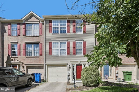 Townhouse For Sale - 24 Clemens Lane<br/> BLACKWOOD, NJ 08012