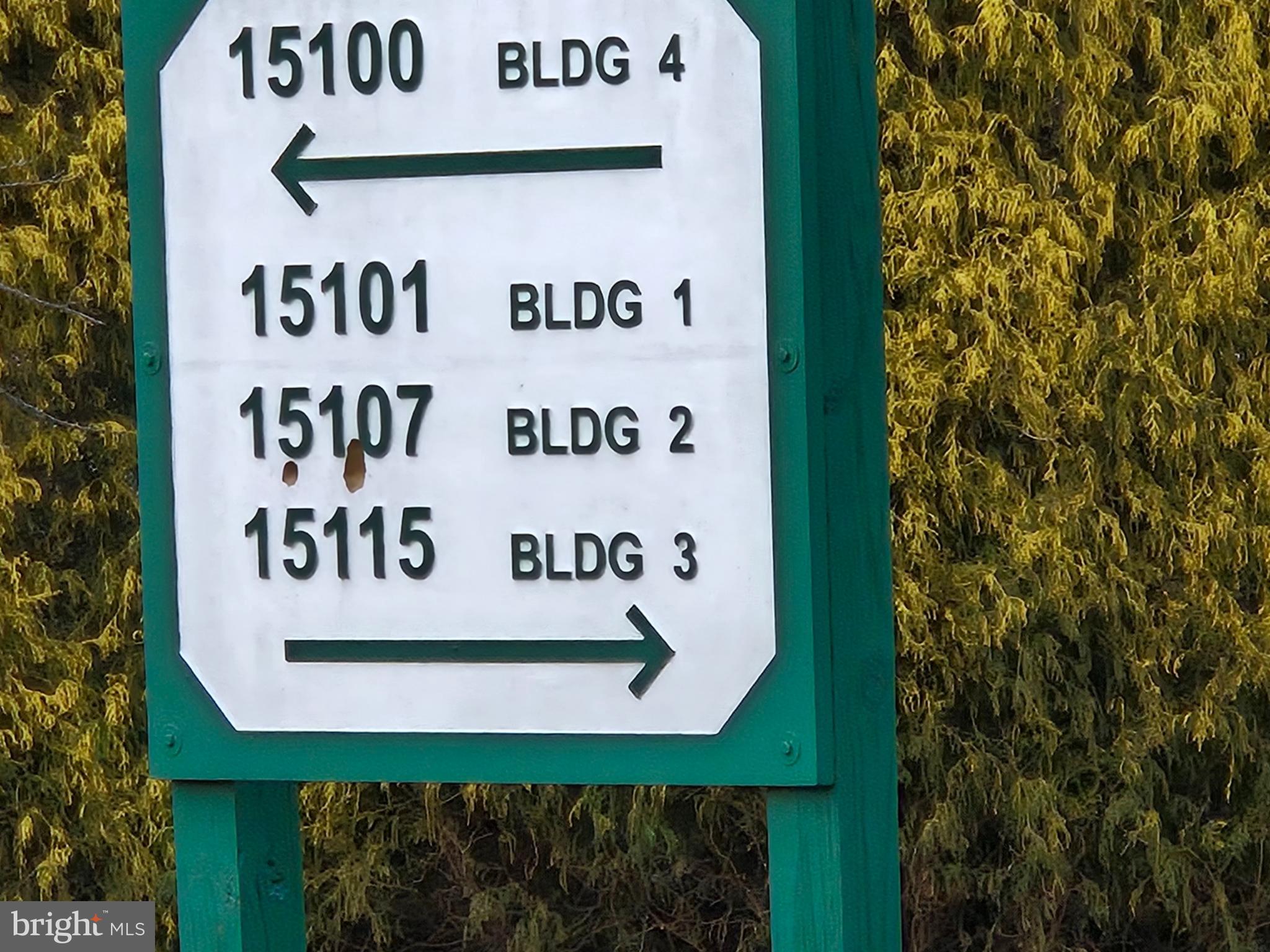 LEISURE WORLD - Residential Lease