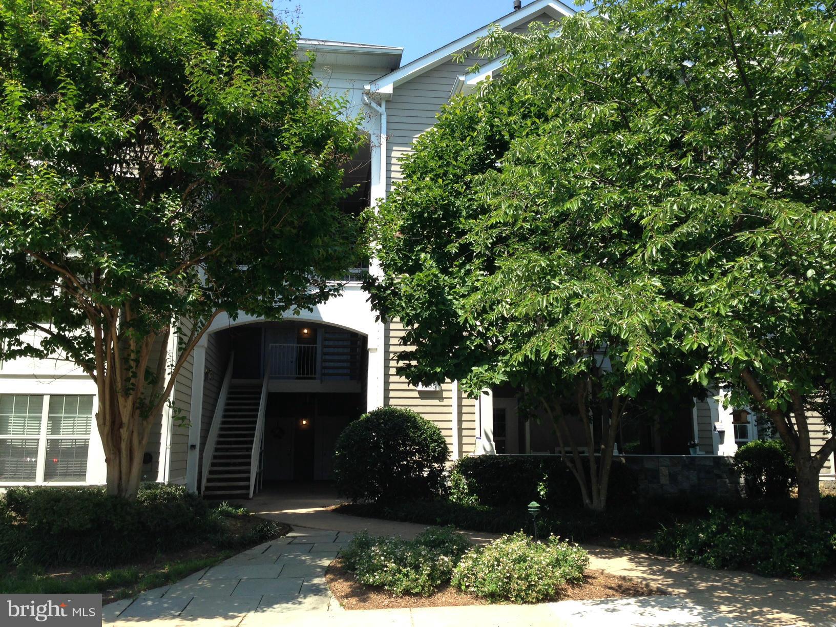 EDGEWATER AT TOWN CENTER - Residential Lease