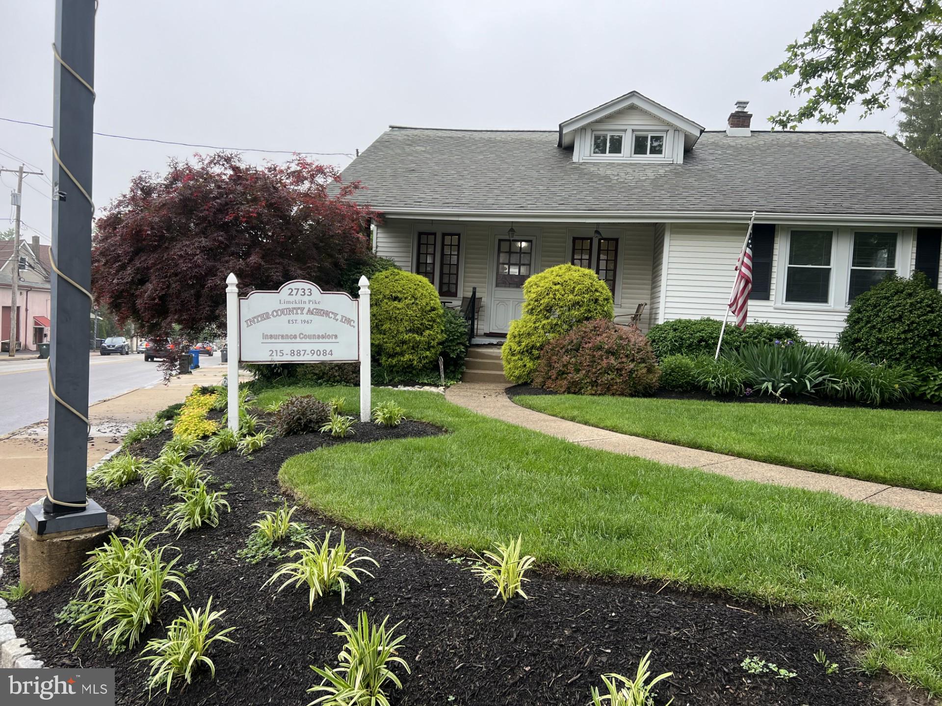 Great investment opportunity! Two units on the highly visible Limekiln Pike. This corner property offers the main building, used as an office, and currently leased until 3/31/2030. The separate retail/office space has @ +/- 800 SF and is vacant. Use one unit and rent the other to offset your expenses. There is parking on-site as well as street parking. This is one parcel but has two addresses, 2733 (cape cod) and 2739 (retail/office).
Minutes from Route 309 , the PA Turnpike and Train.