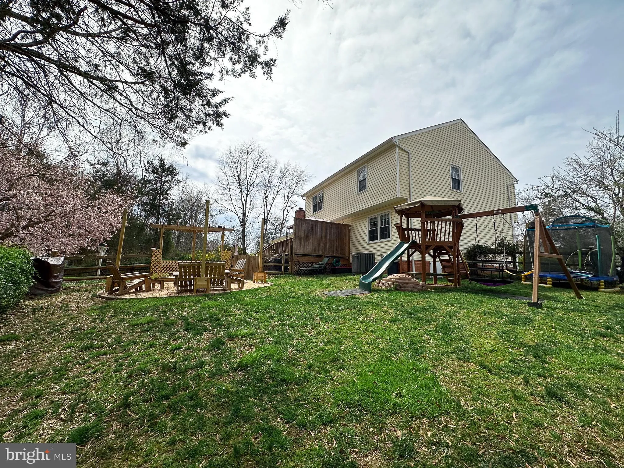 Spotsylvania, Virginia 22553, United States, 4 Bedrooms Bedrooms, ,3 BathroomsBathrooms,Residential,Active,100924