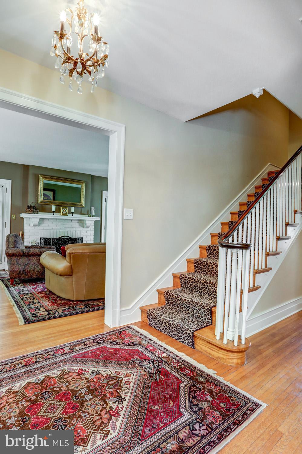 SCHOOL LANE HILLS - Residential