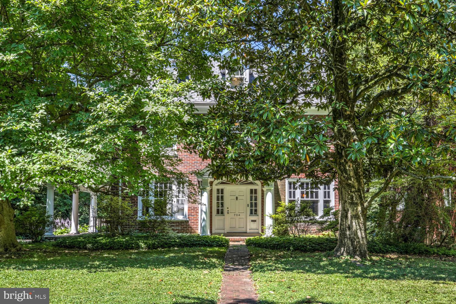 SCHOOL LANE HILLS - Residential