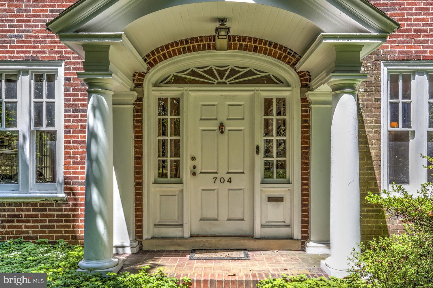 SCHOOL LANE HILLS - Residential