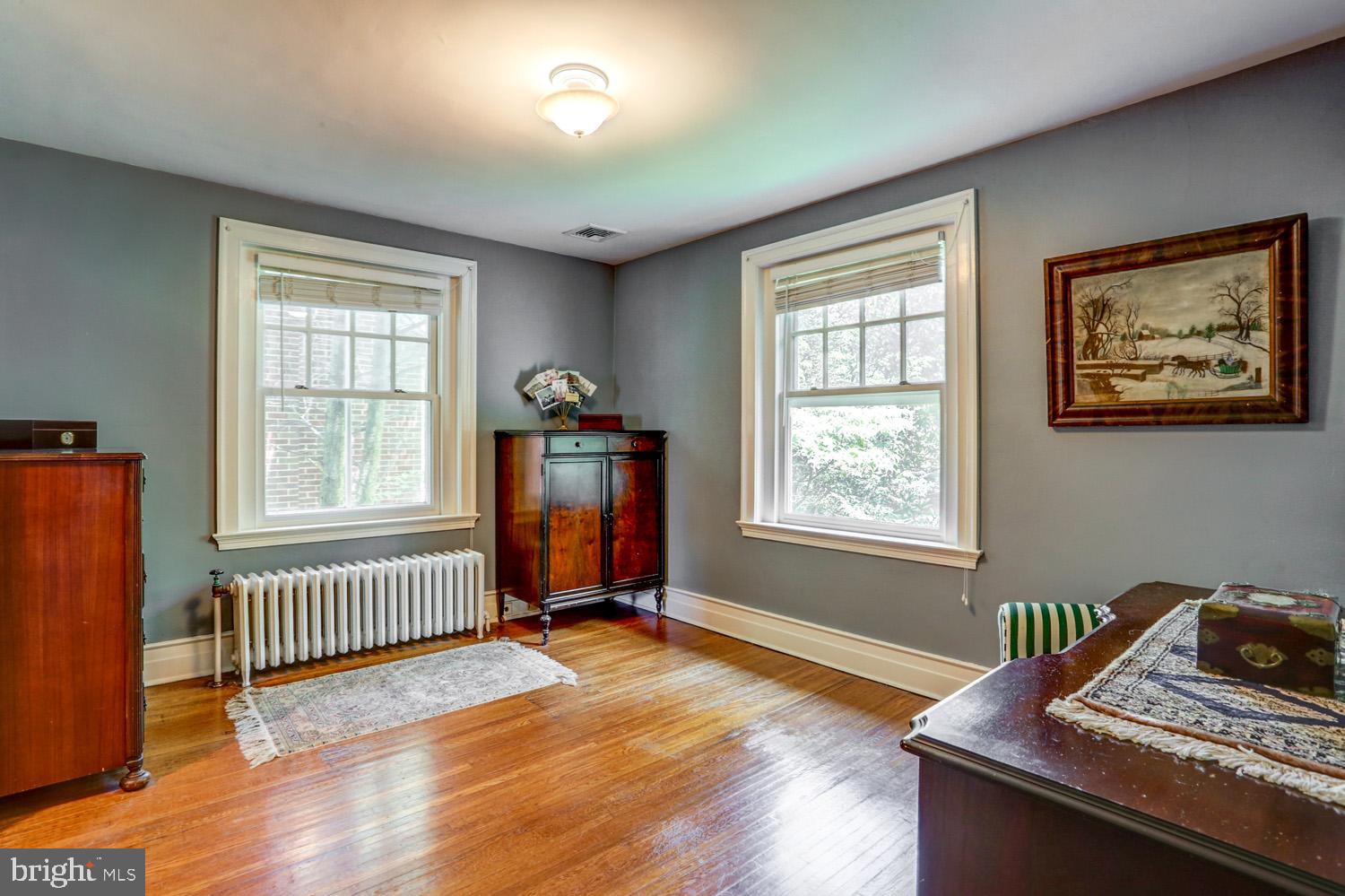 SCHOOL LANE HILLS - Residential