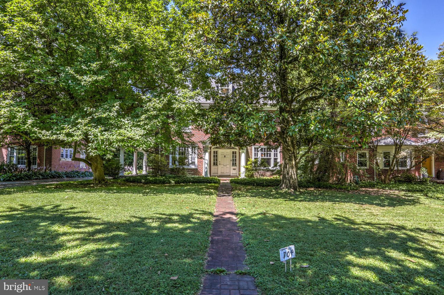 SCHOOL LANE HILLS - Residential
