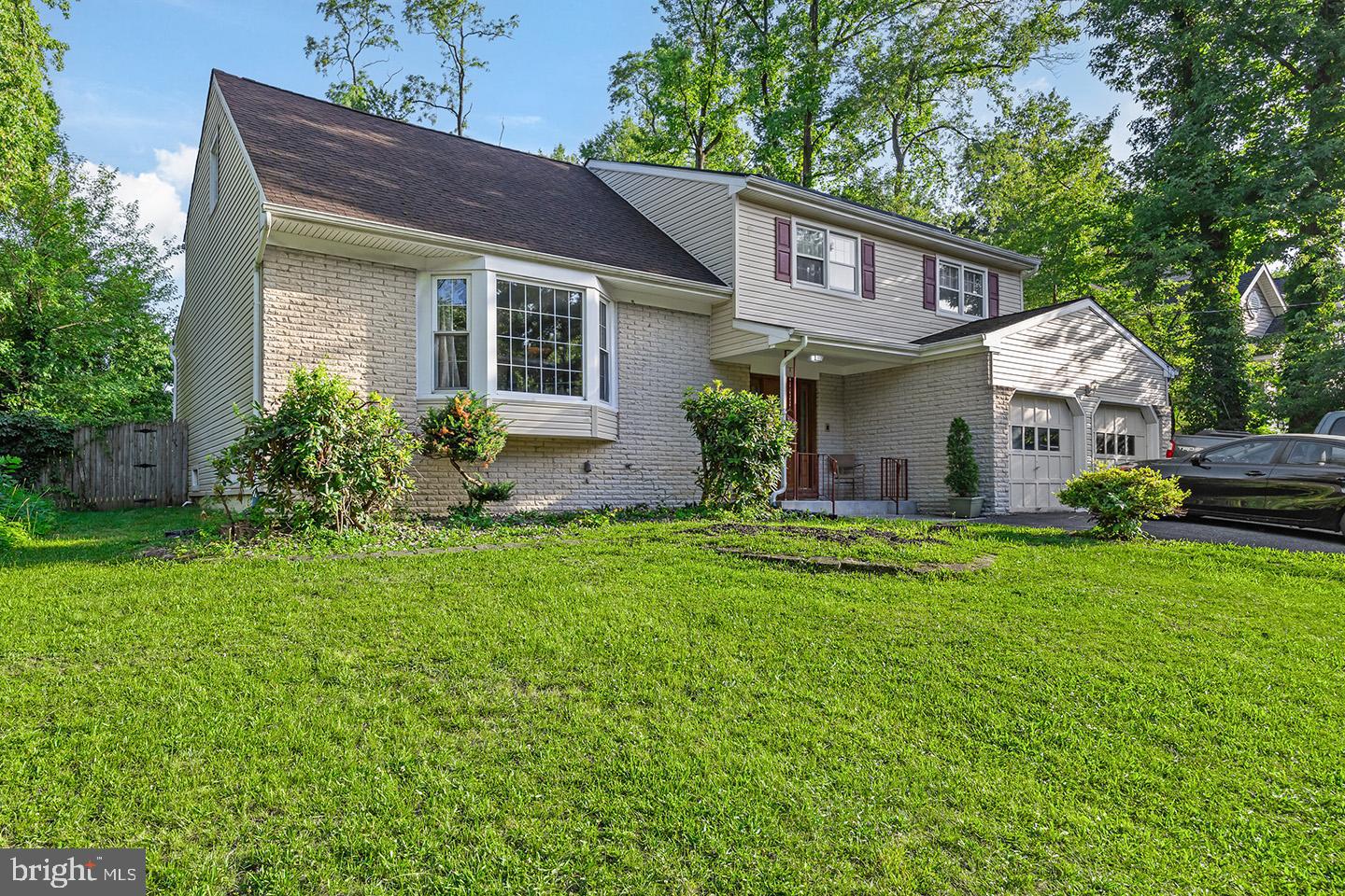 318 HIALEAH DRIVE