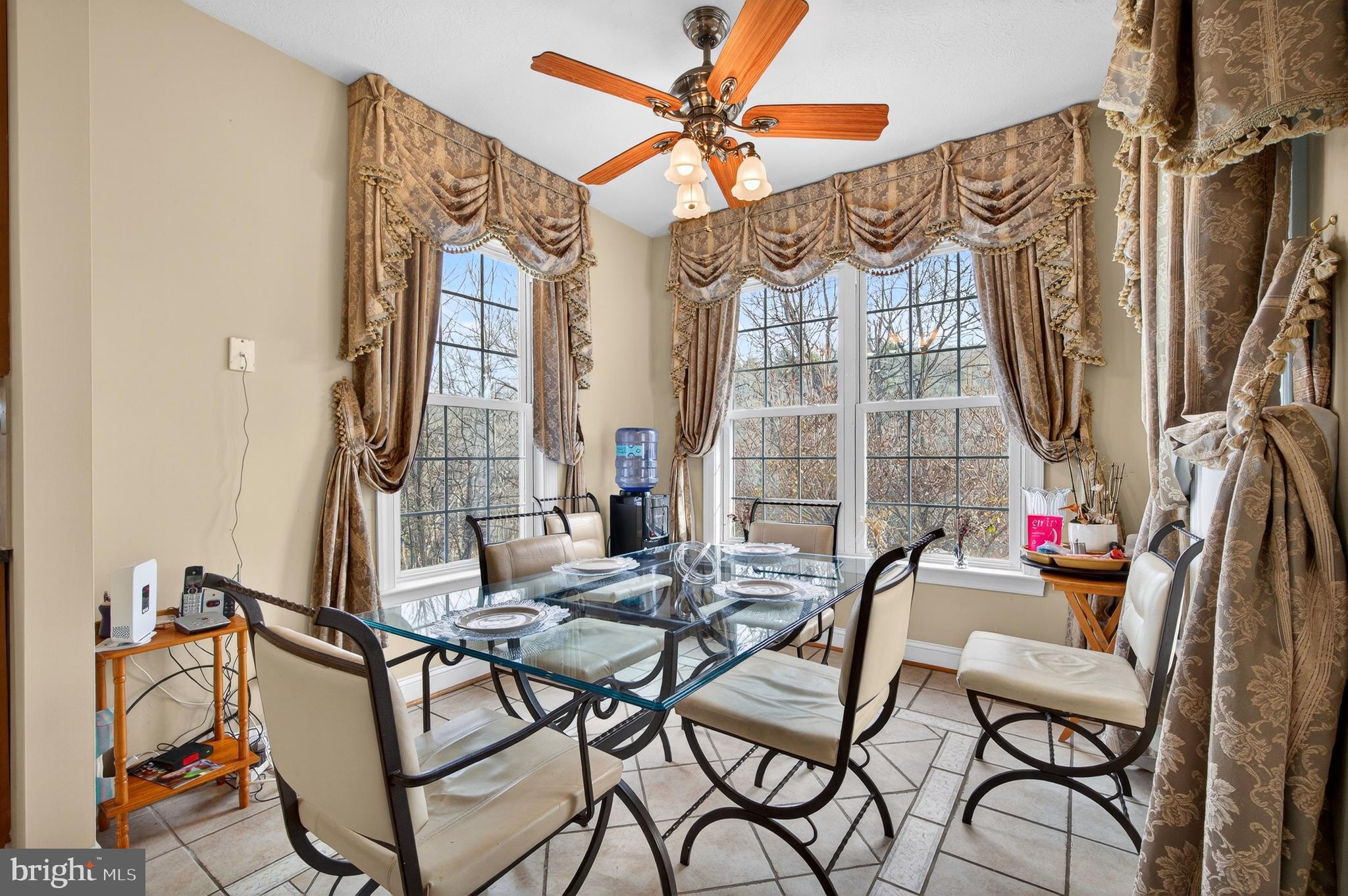 WALNUT SPRINGS ESTATES - Residential