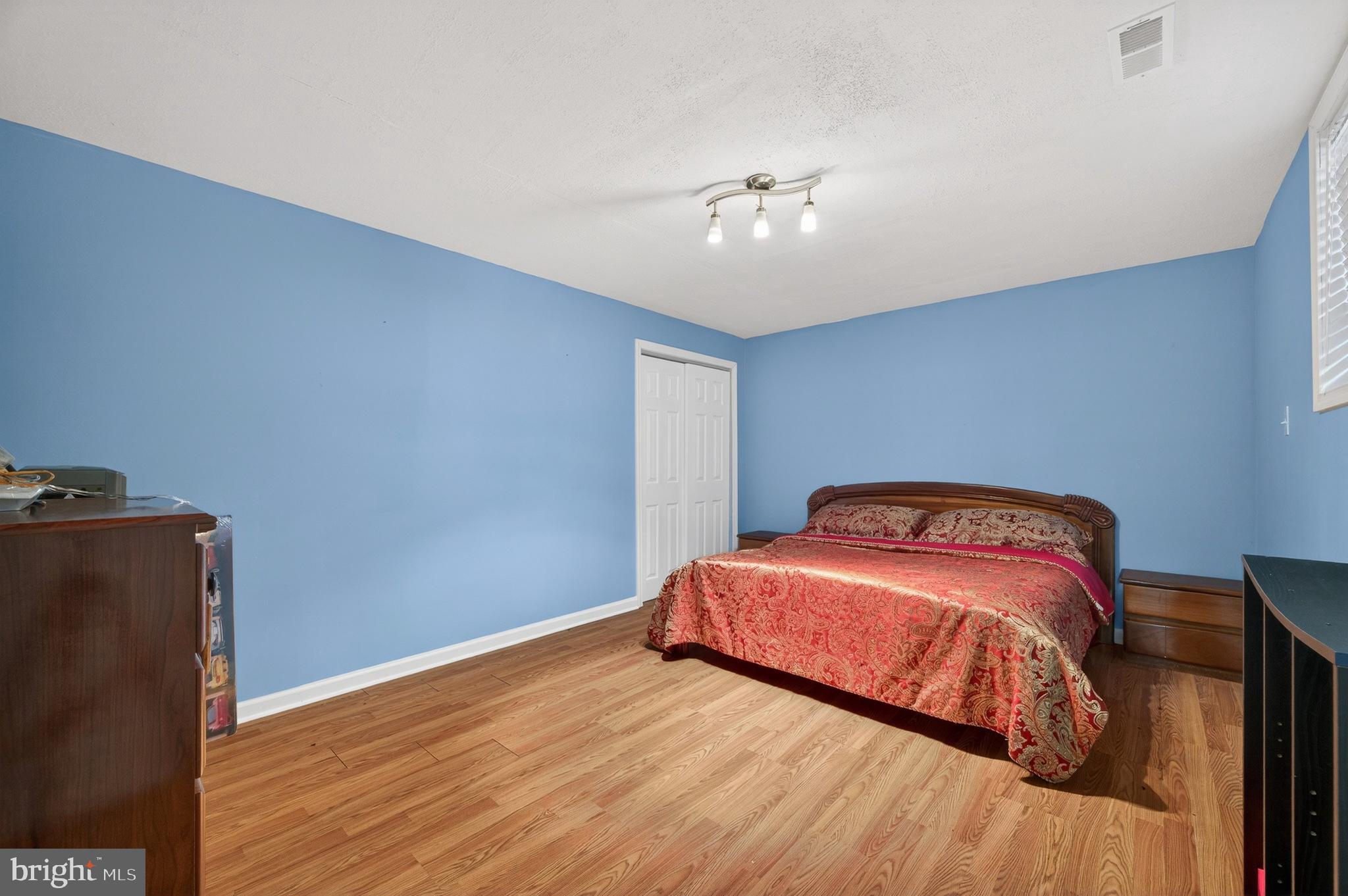 WALNUT SPRINGS ESTATES - Residential