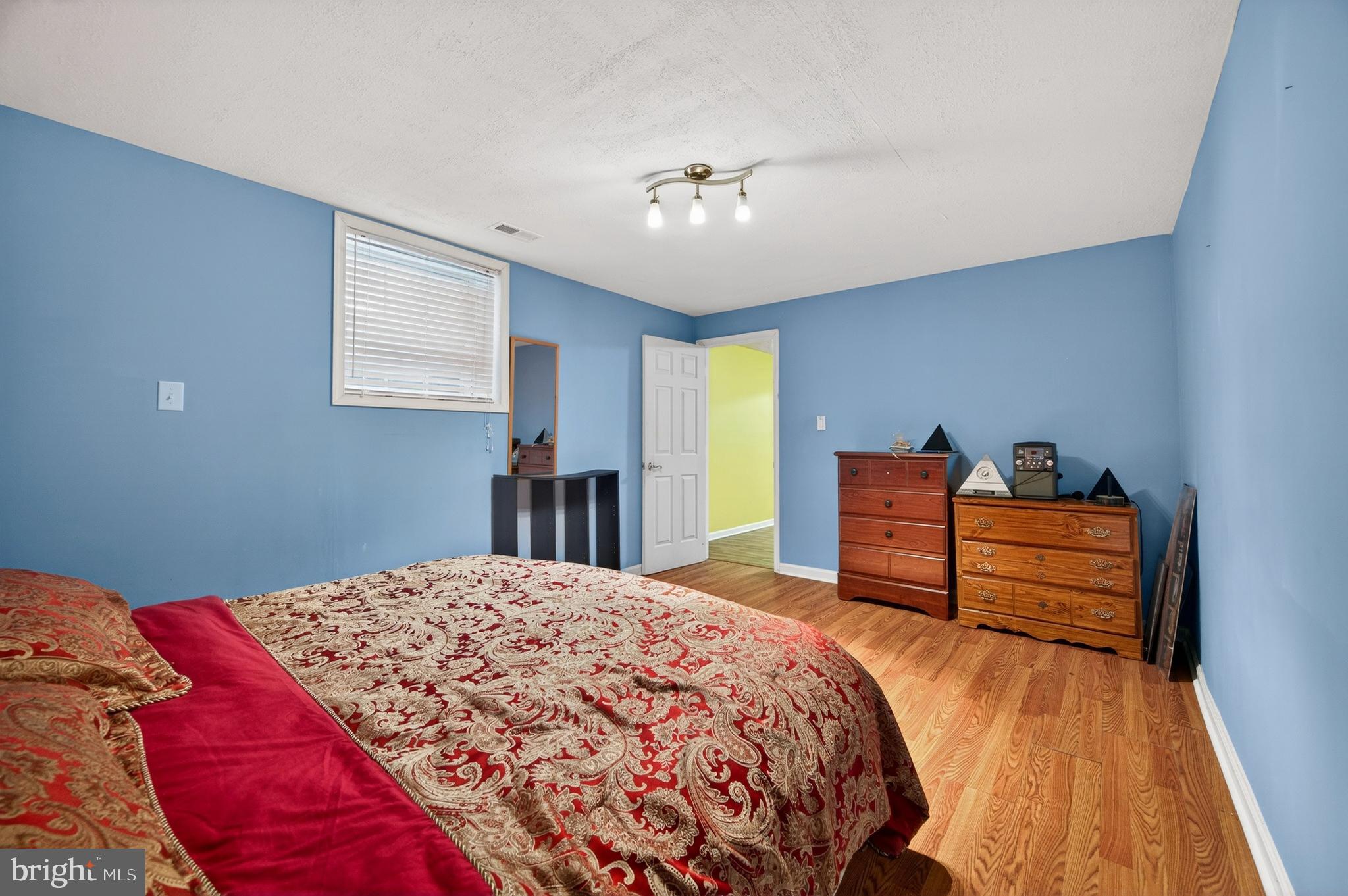 WALNUT SPRINGS ESTATES - Residential