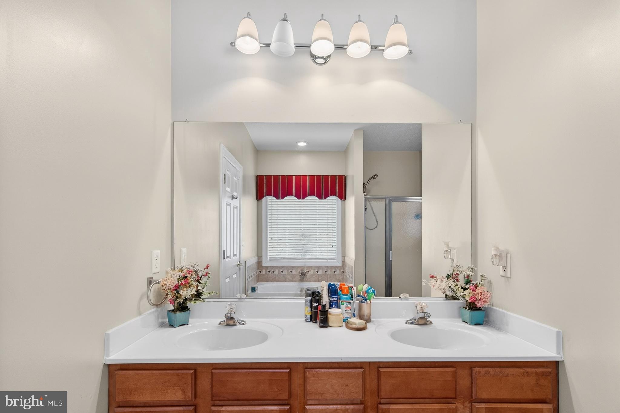 WALNUT SPRINGS ESTATES - Residential