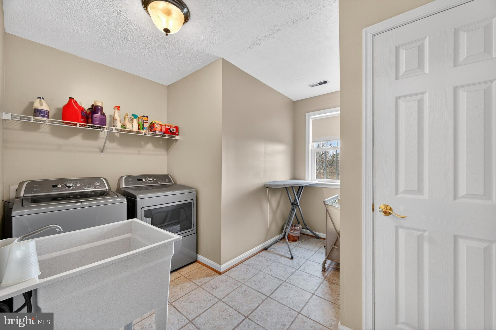 WALNUT SPRINGS ESTATES - Residential