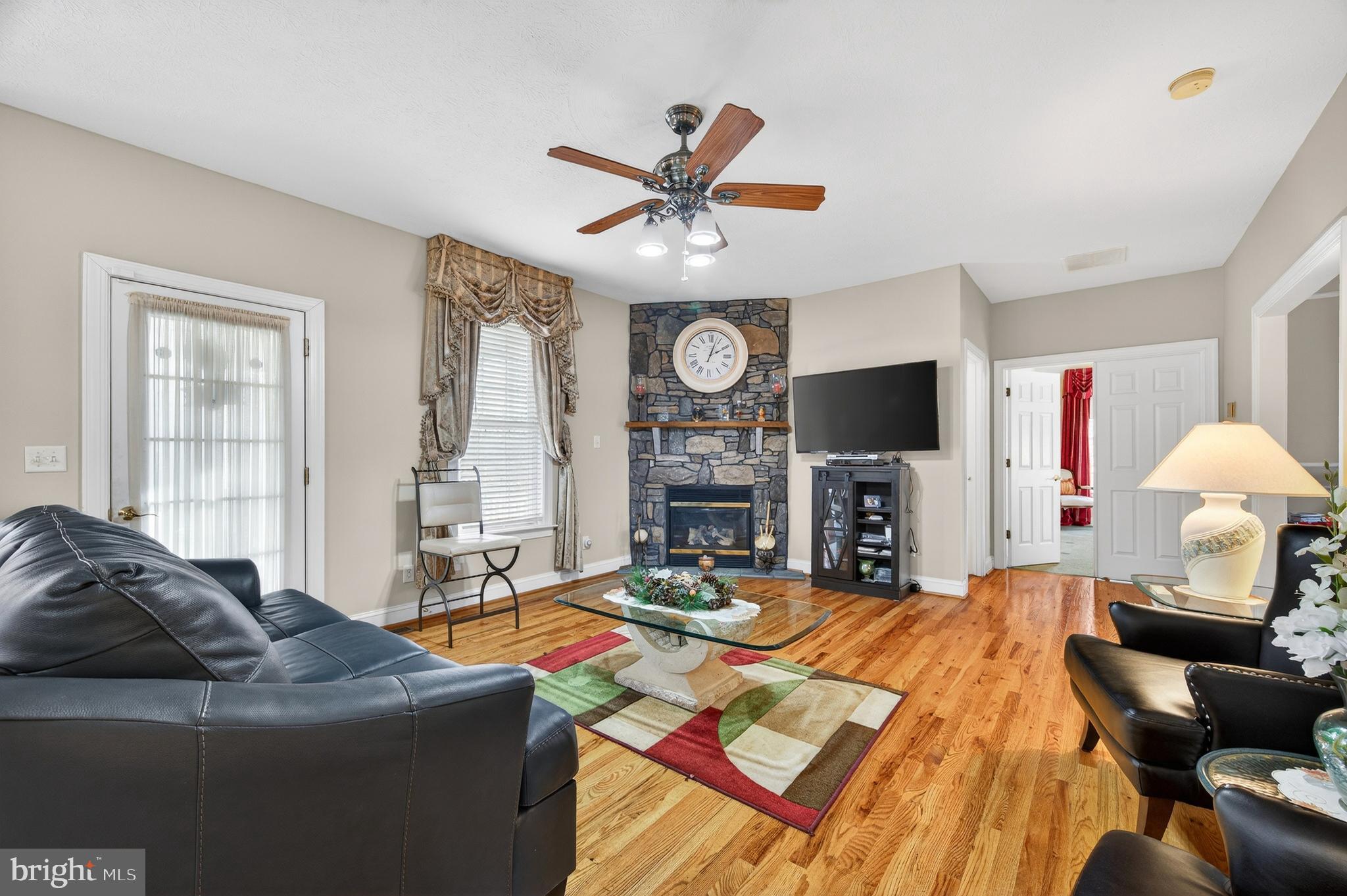 WALNUT SPRINGS ESTATES - Residential