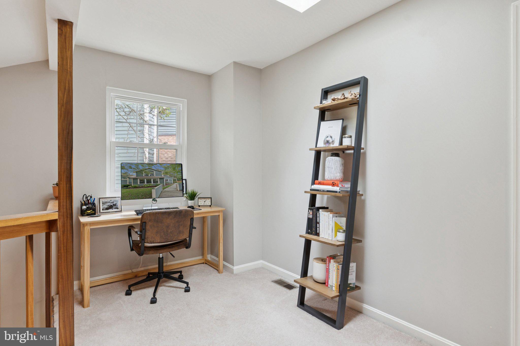 MARINERS POINT - Residential